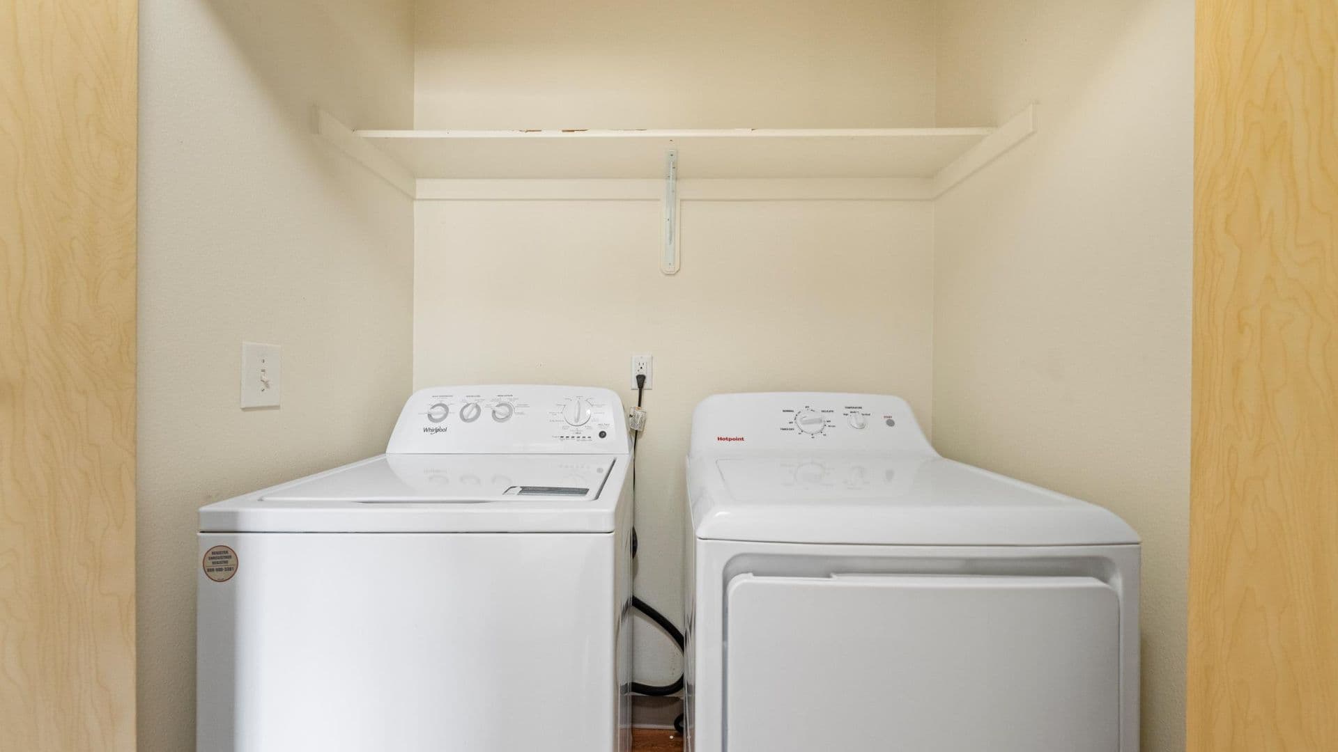 Kennewick Apartment: 4711 W Metaline Avenue