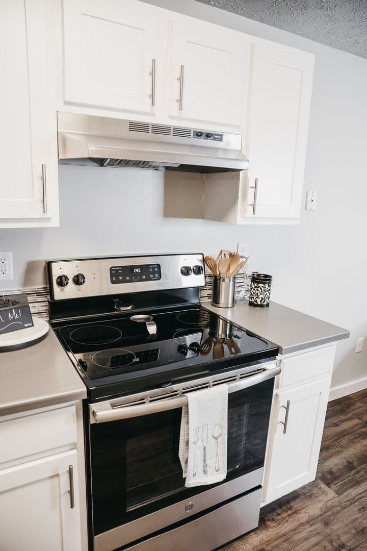 Spokane Apartment: 7024 N Colton St