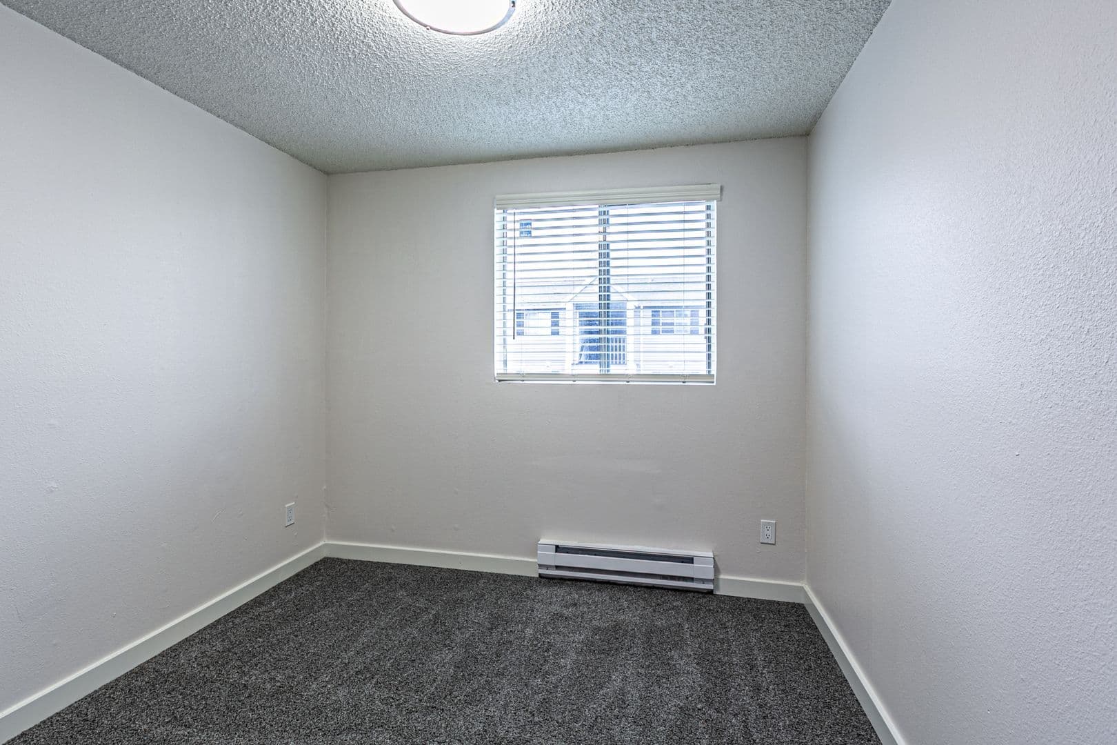 Tacoma Apartment: 6830 Tacoma Mall Blvd