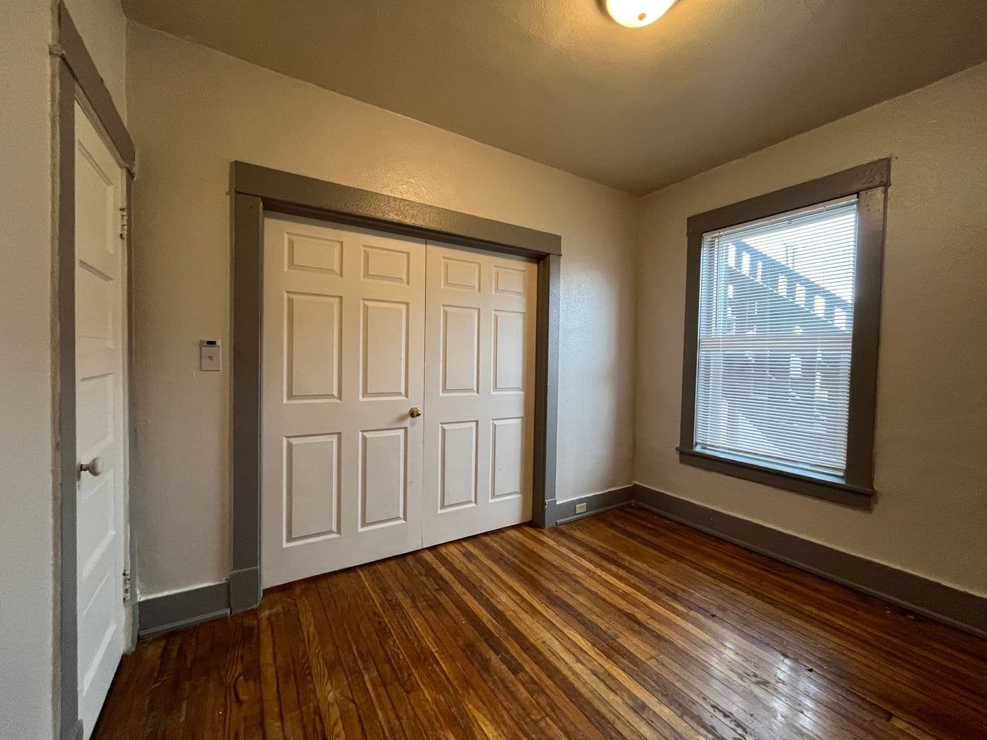 Spokane Apartment: 1010 W Boone Ave.