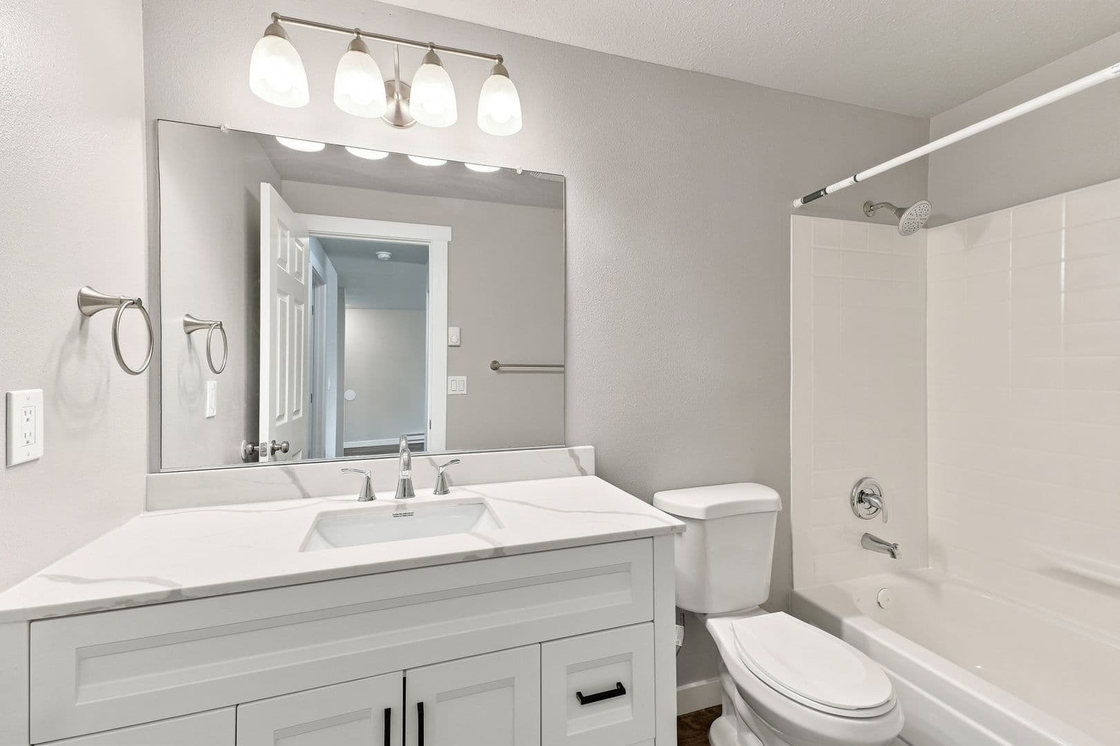 Spokane Apartment: 7024 N Colton St