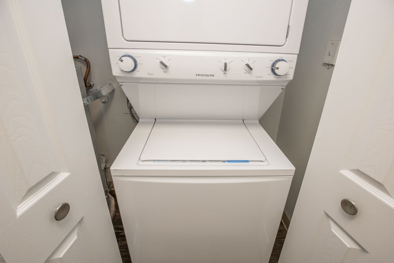 Tacoma Apartment: 6830 Tacoma Mall Blvd