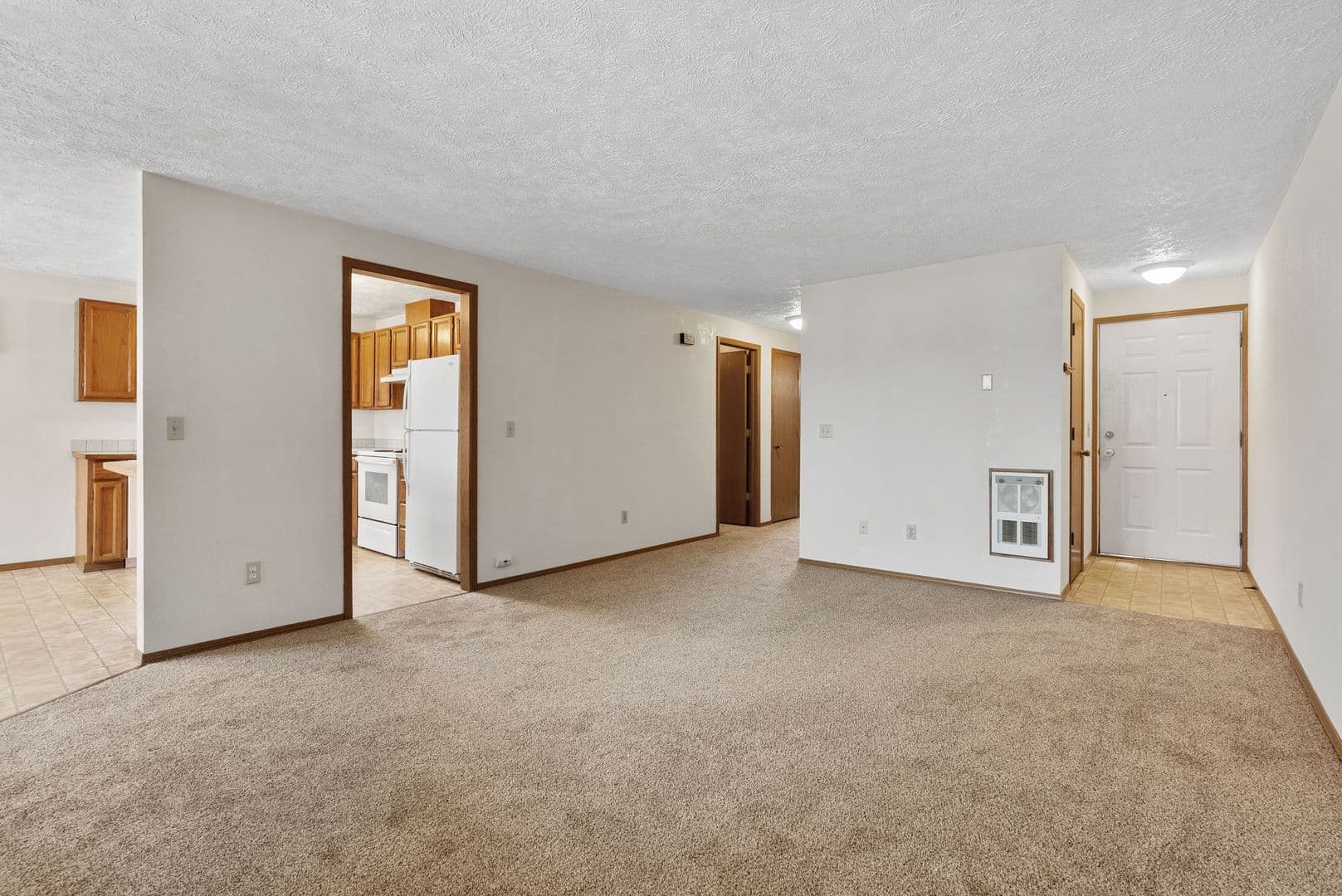 Medical Lake Apartment: 314 N LeFevre St