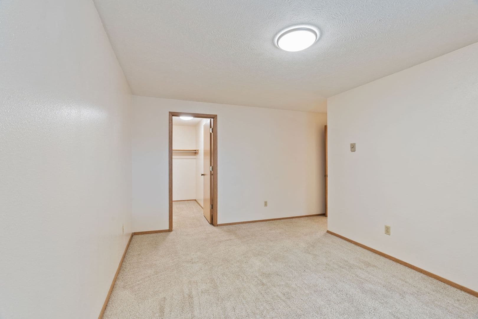 Spokane Apartment: 3131 S Cook St