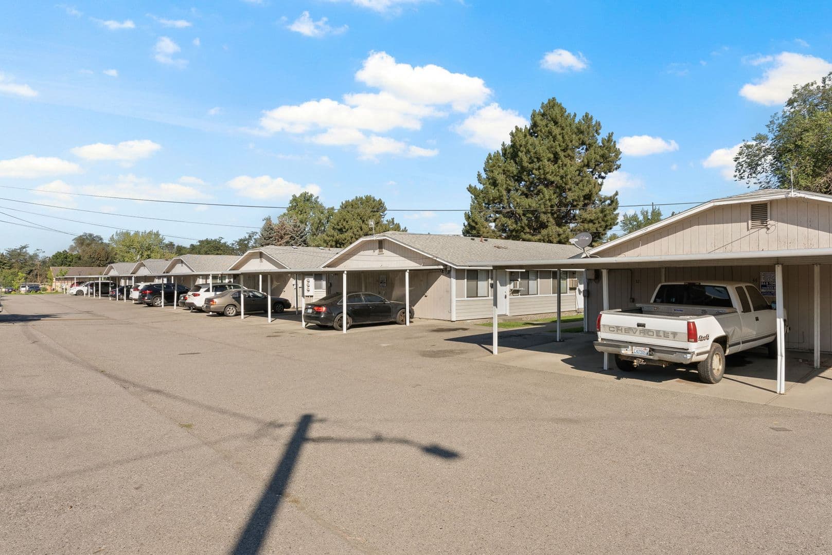 Spokane Apartment: 3102 E Jackson Ave