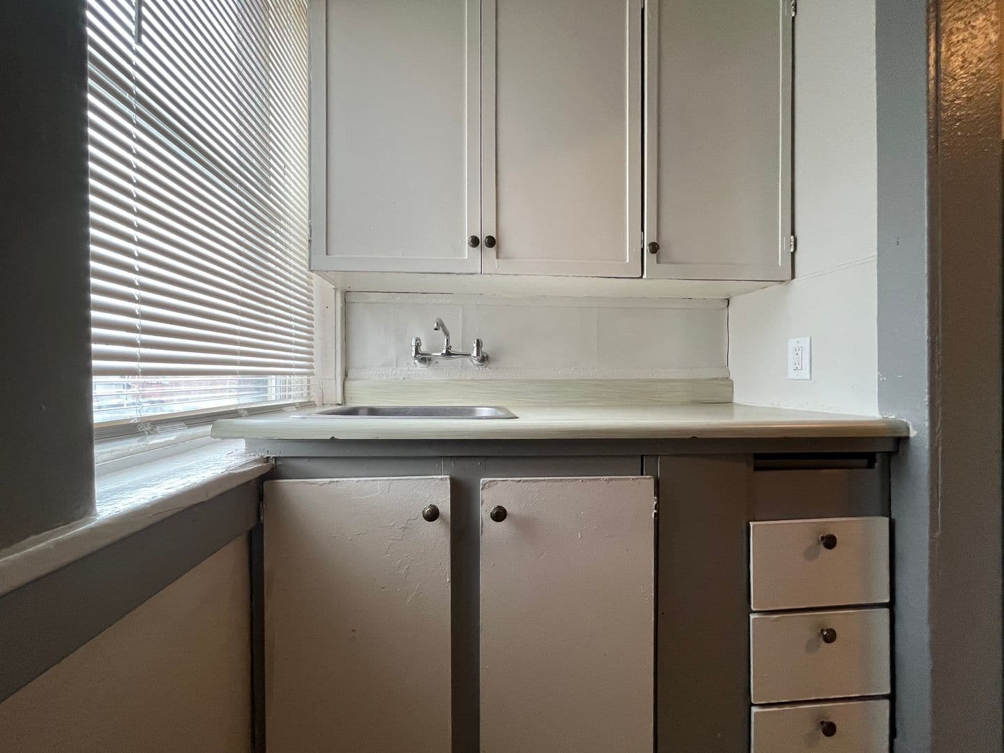 Spokane Apartment: 1010 W Boone Ave.