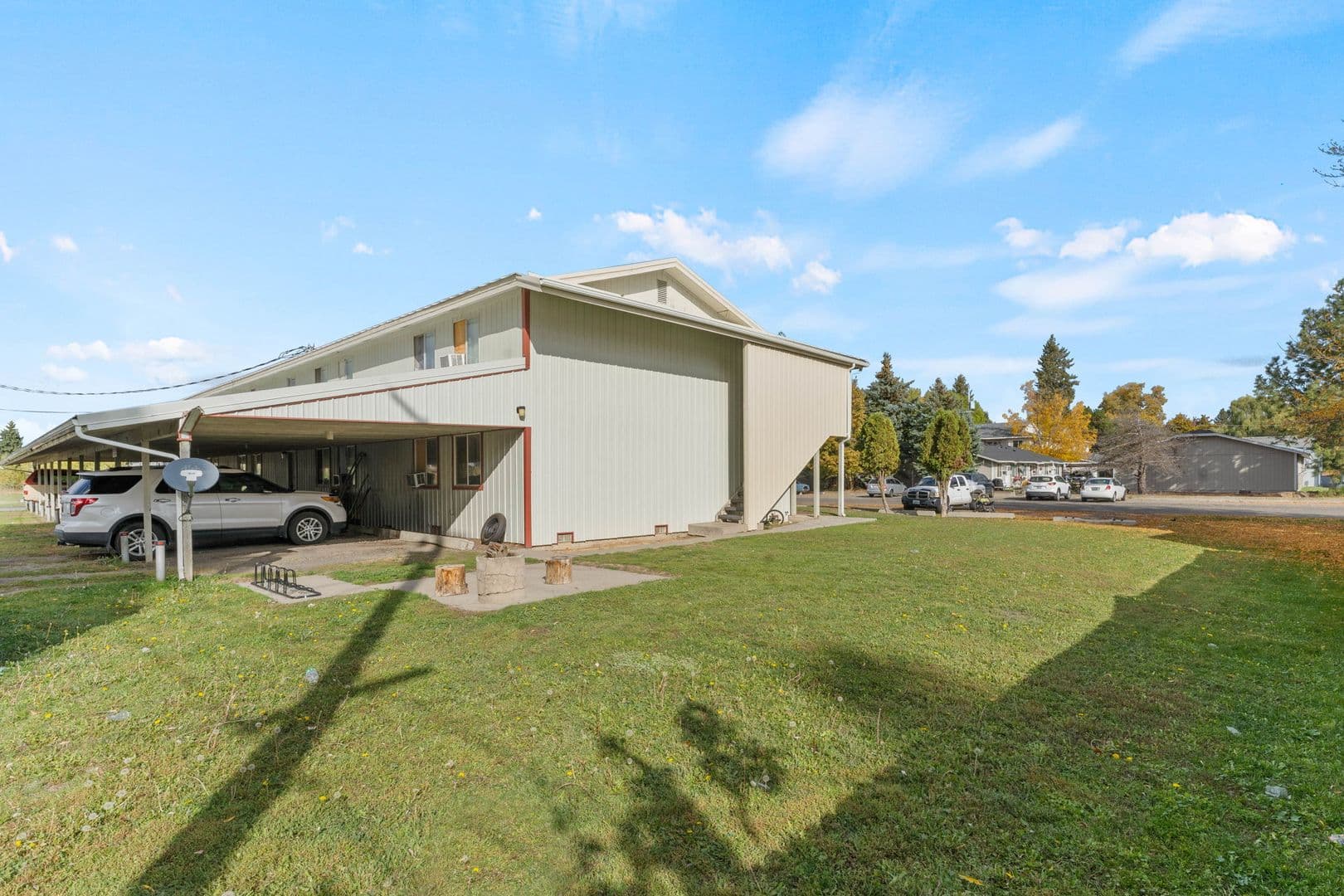 Medical Lake Apartment: 314 N LeFevre St
