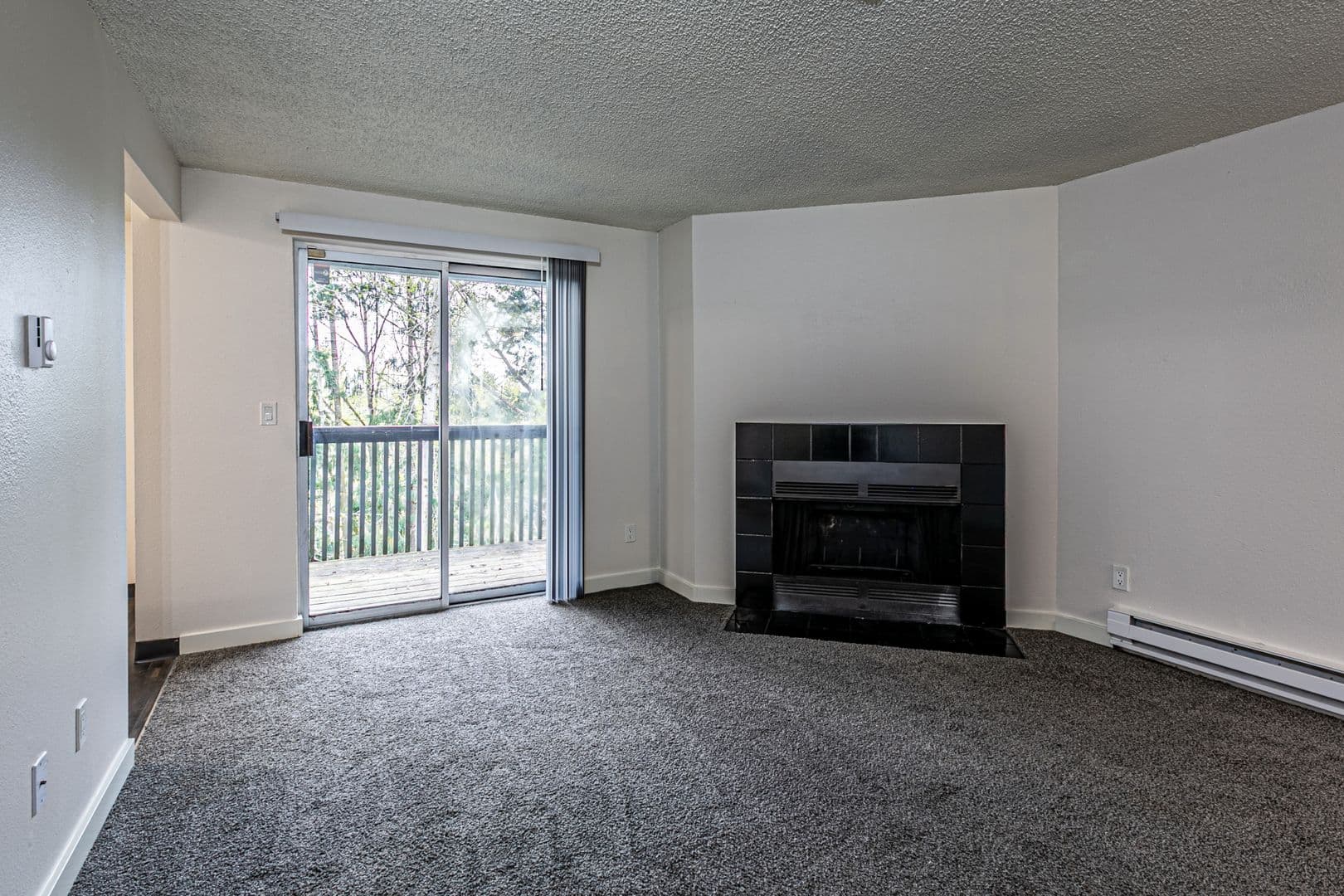 Tacoma Apartment: 6830 Tacoma Mall Blvd