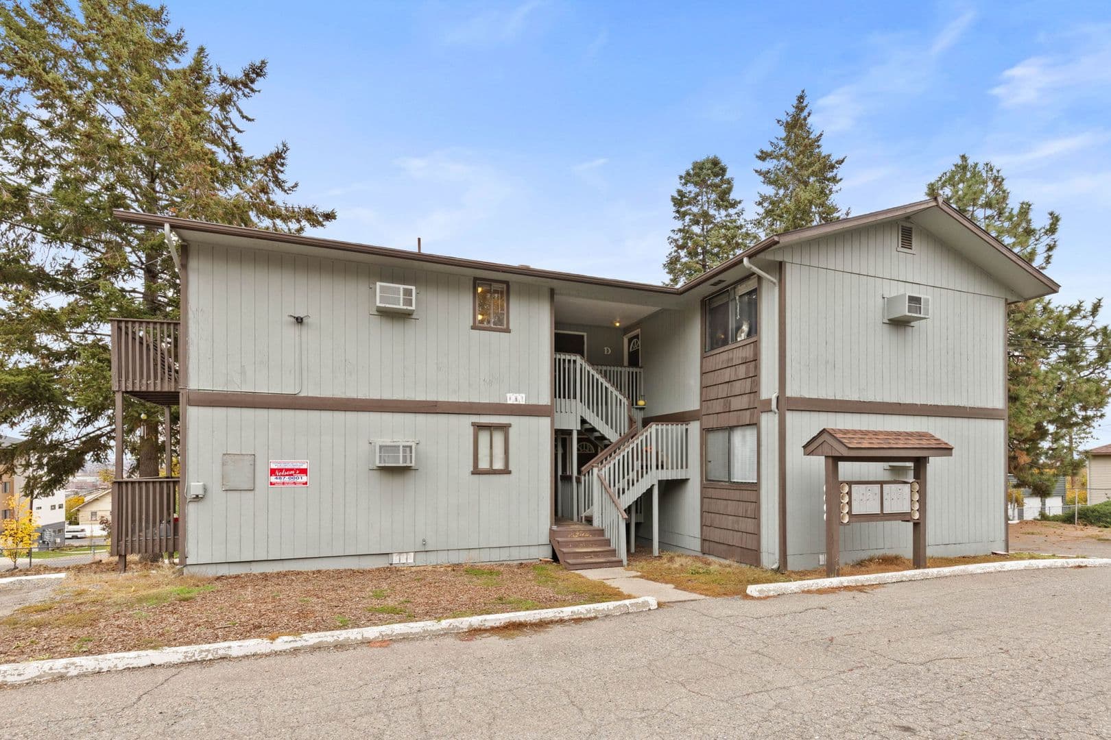 Spokane Apartment: 731 S Hatch St