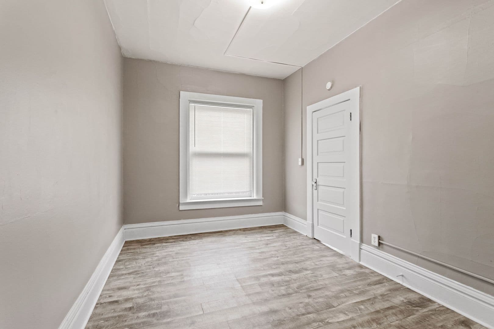 Spokane Apartment: 1221 N Monroe St