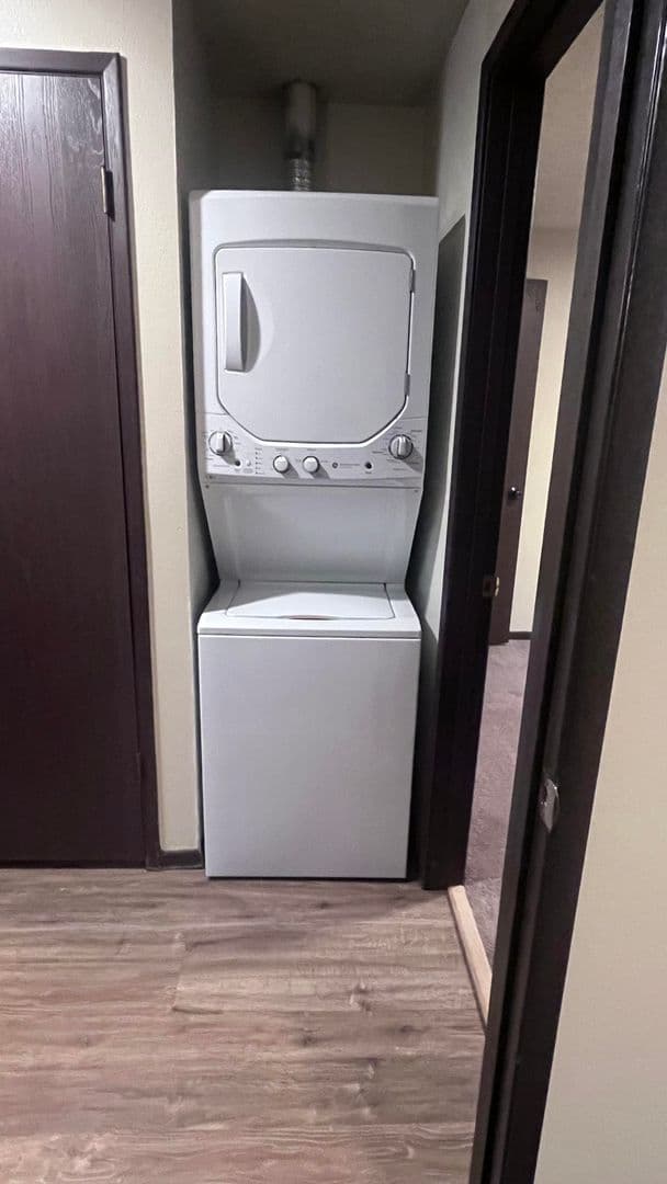 Spokane Apartment: 3102 E Jackson Ave