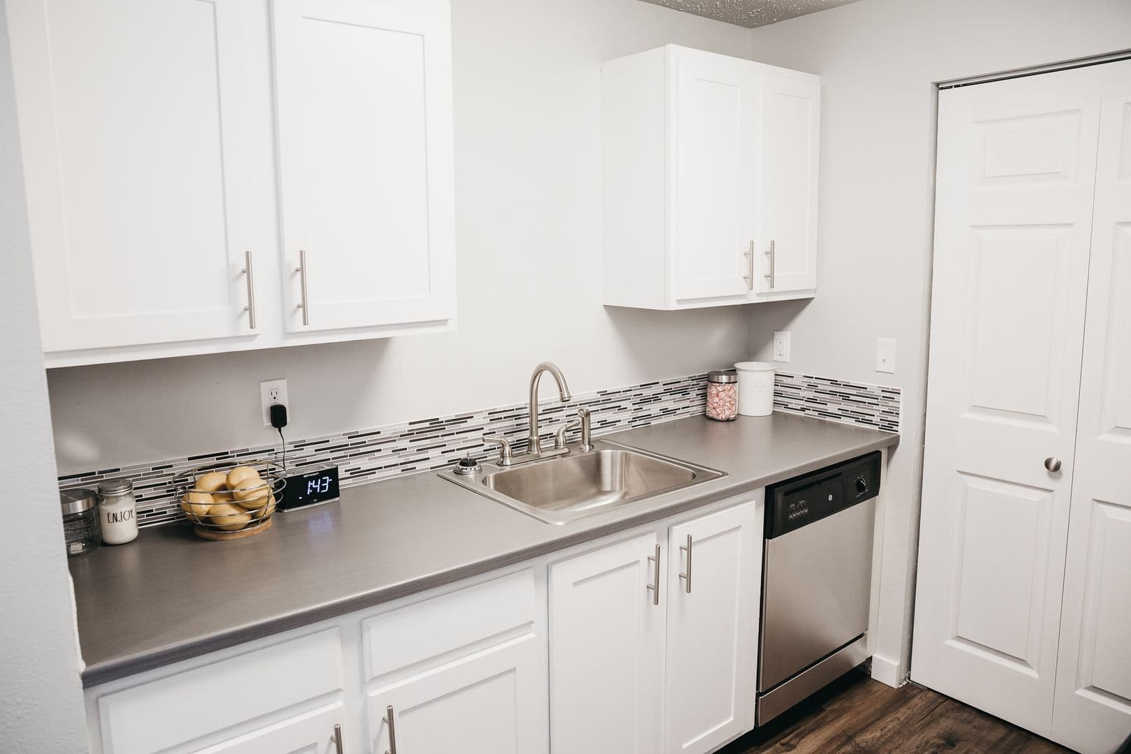 Spokane Apartment: 7024 N Colton St