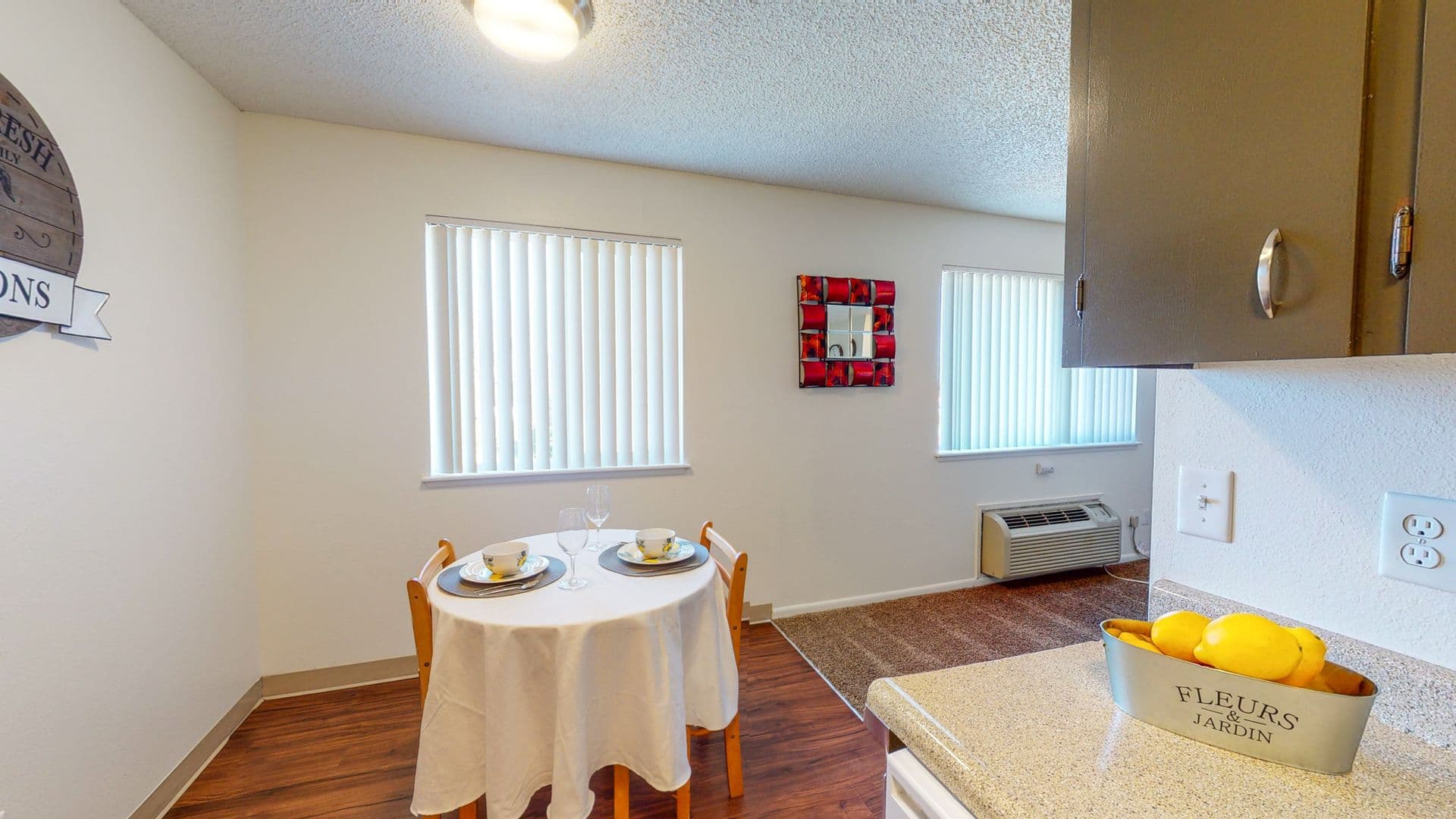 Kennewick Apartment: 4711 W Metaline Avenue