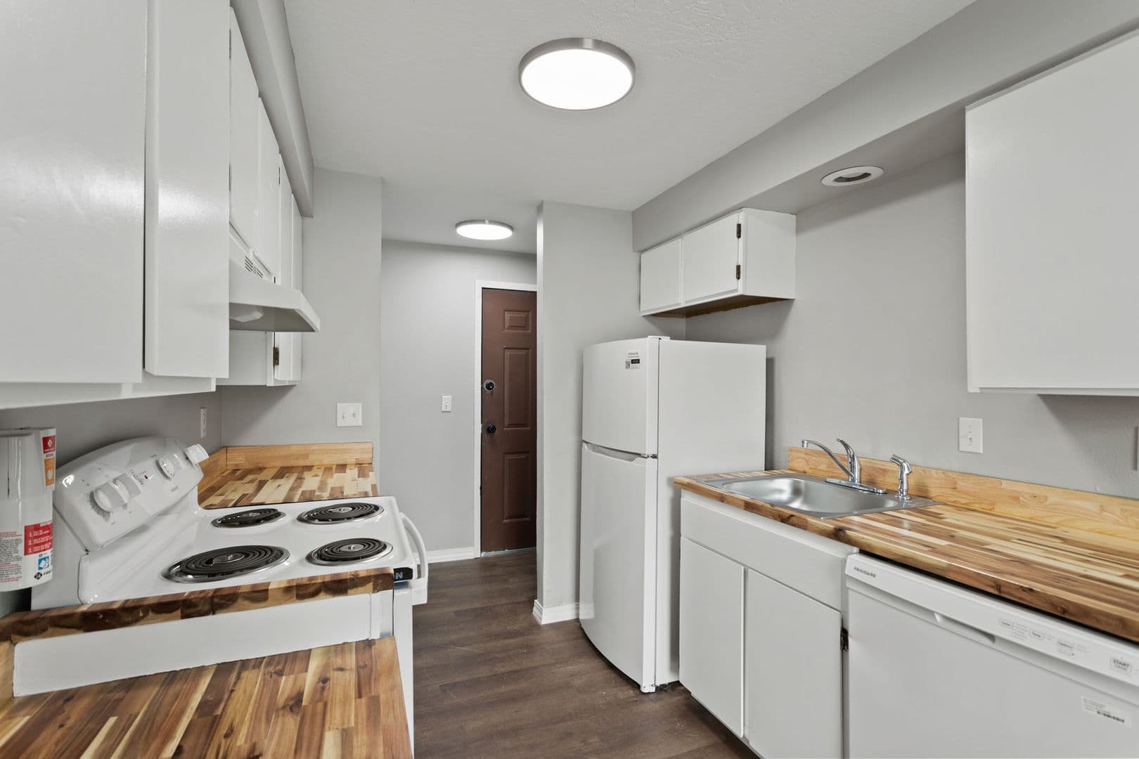 Spokane Valley Apartment: 2705 N Pines Rd