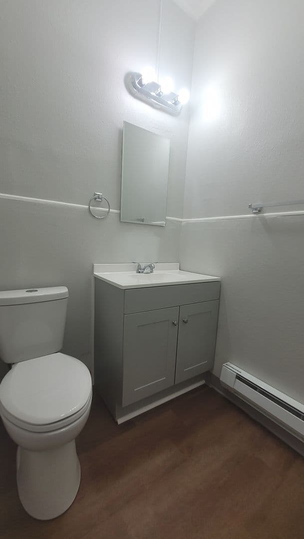 Spokane Apartment: 405 S Maple St