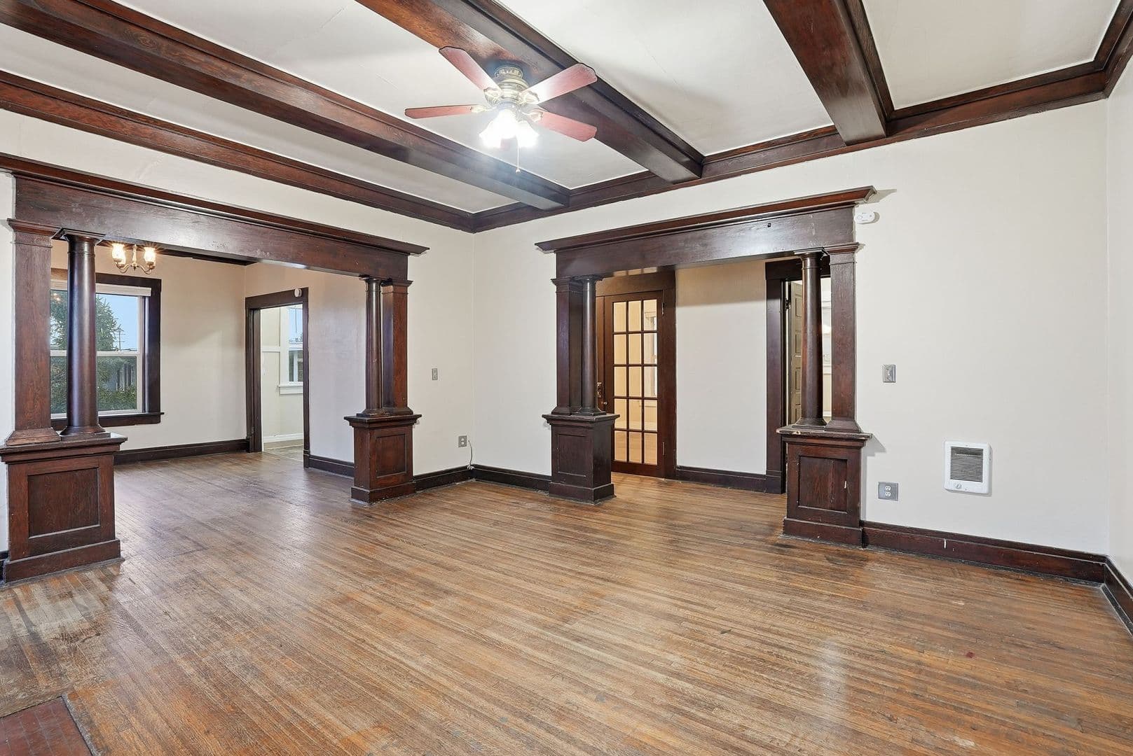 Spokane Apartment: 155 S Oak St