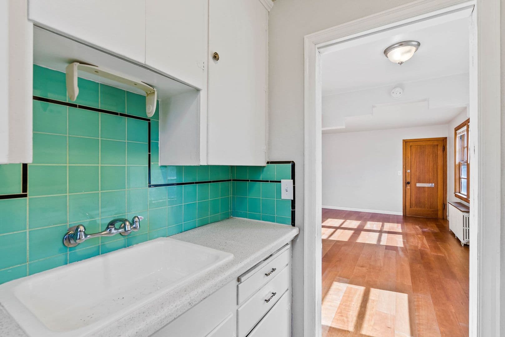 Spokane Apartment: 1226 W. 5th Ave.