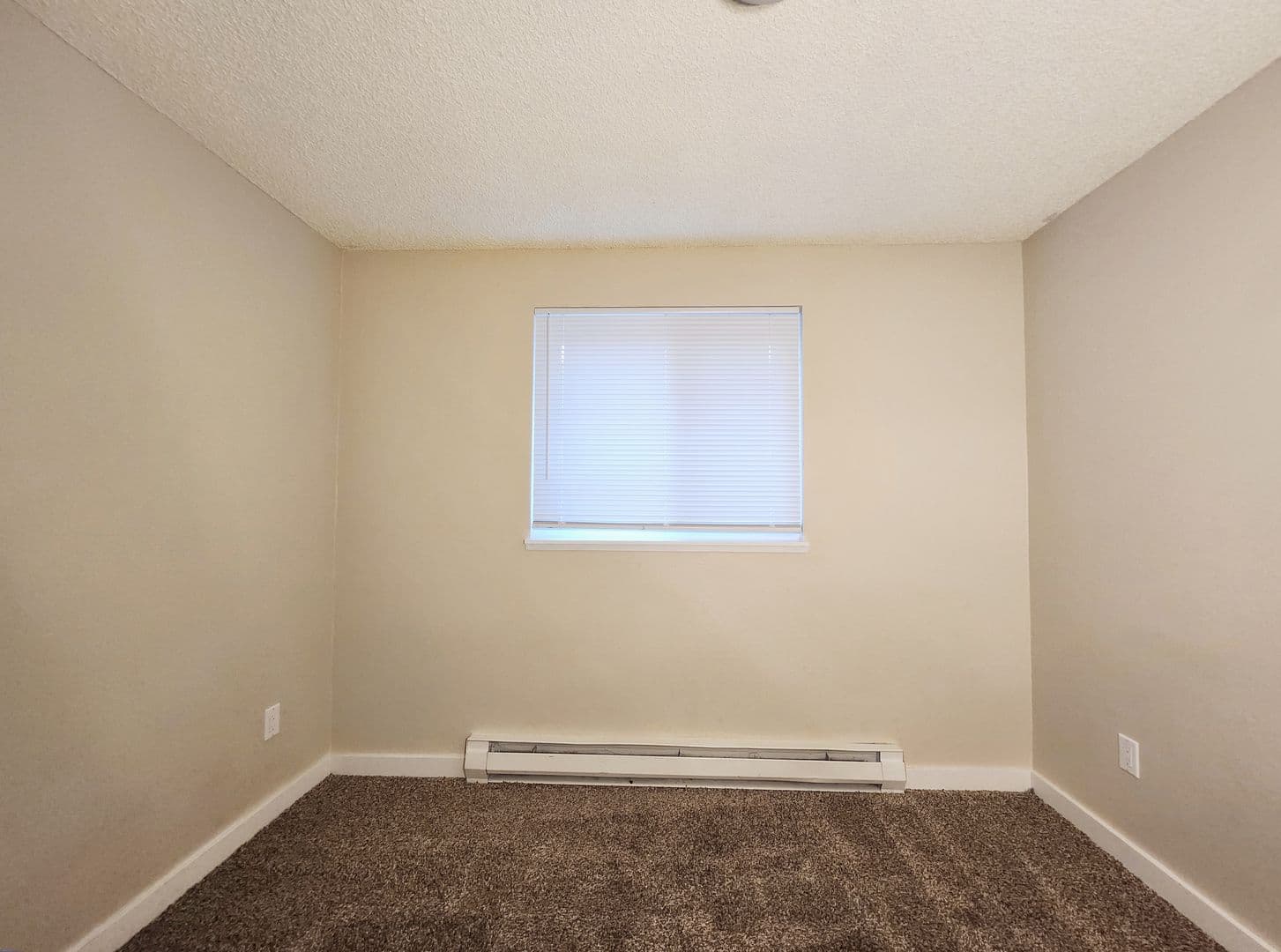 Spokane Apartment: 3102 E Jackson Ave