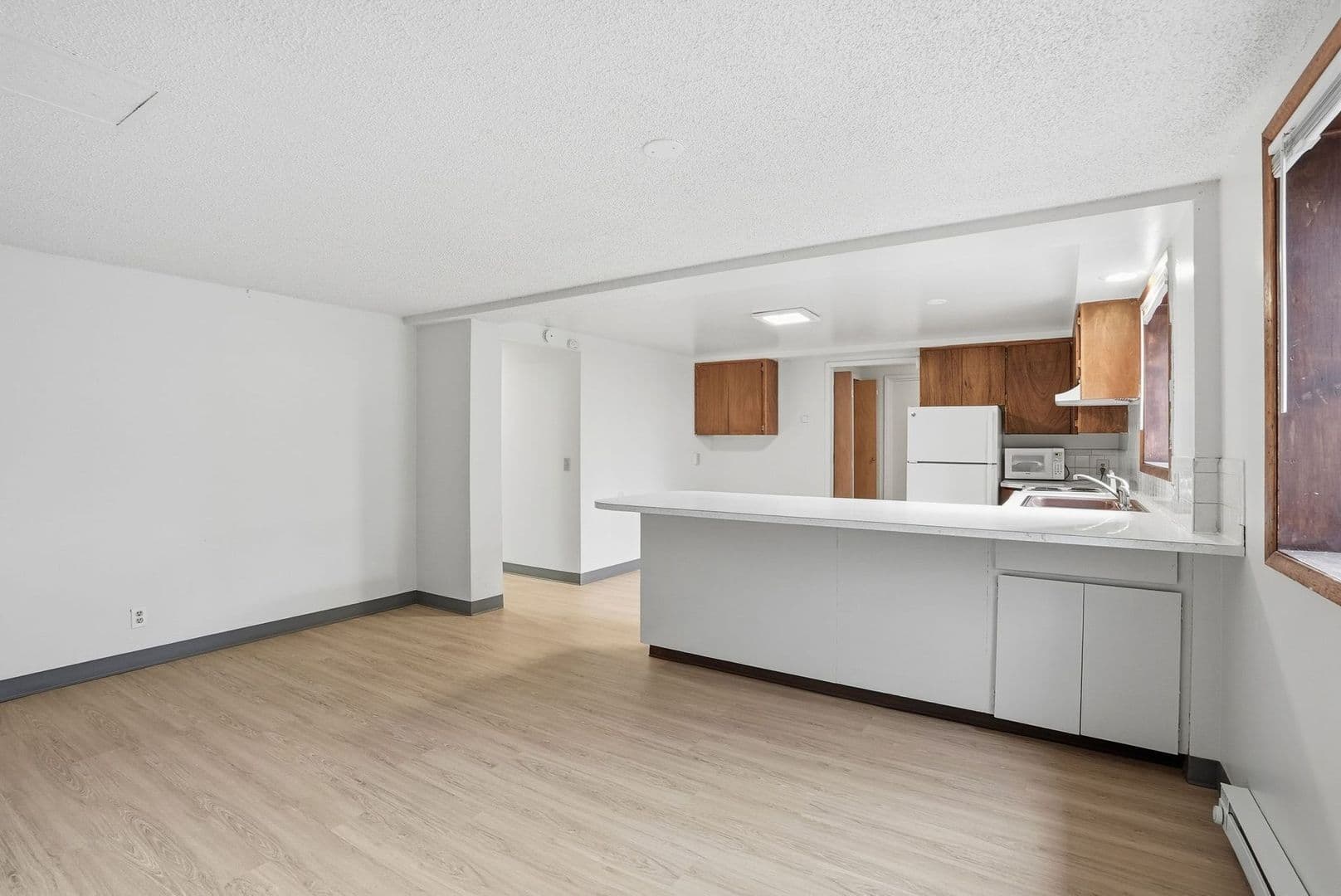 Spokane Apartment: 155 S Oak St