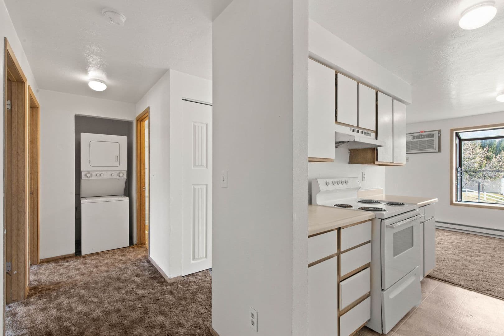 Spokane Valley Apartment: 2705 N Pines Rd