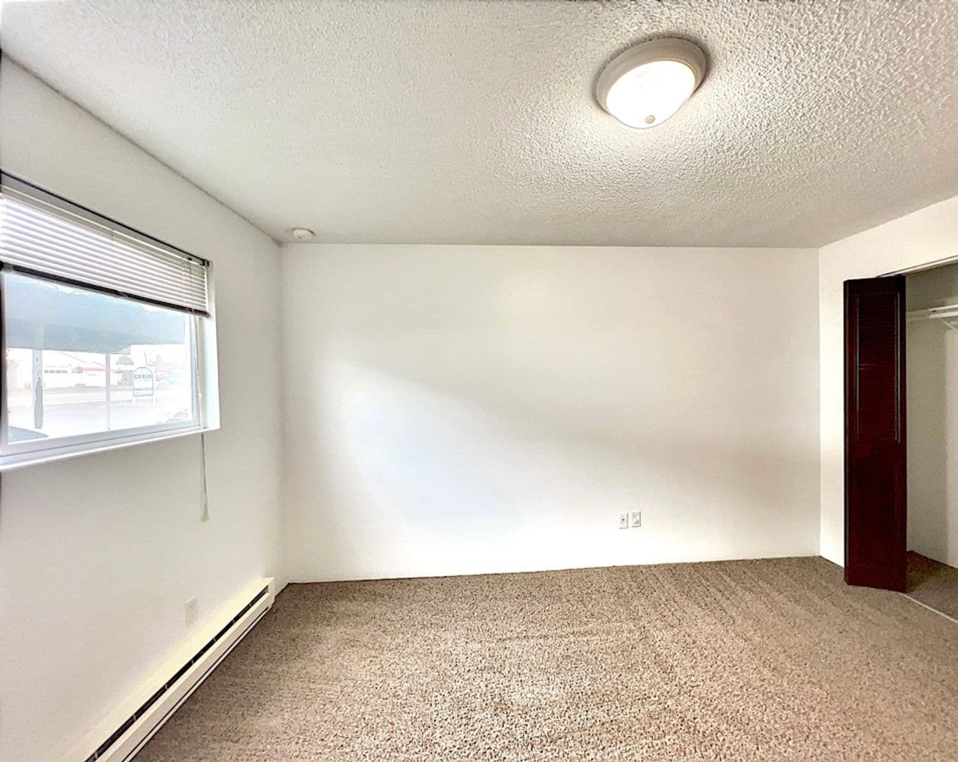 Pasco Apartment: 2524 W Sylvester St.