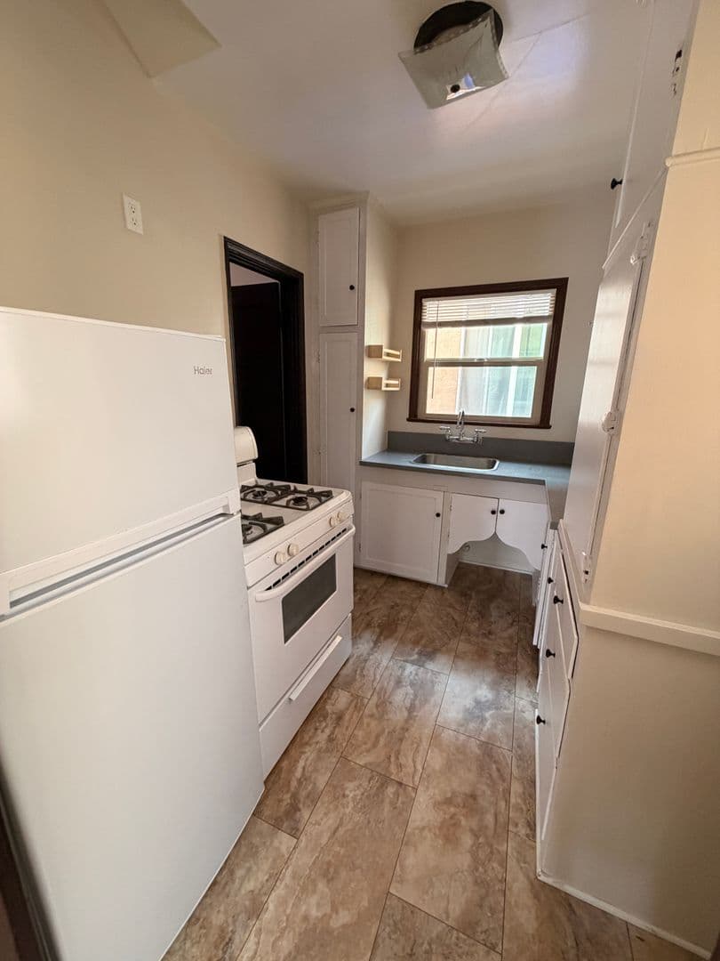 San Diego Apartment: 3783-3789 1/2 Park Blvd