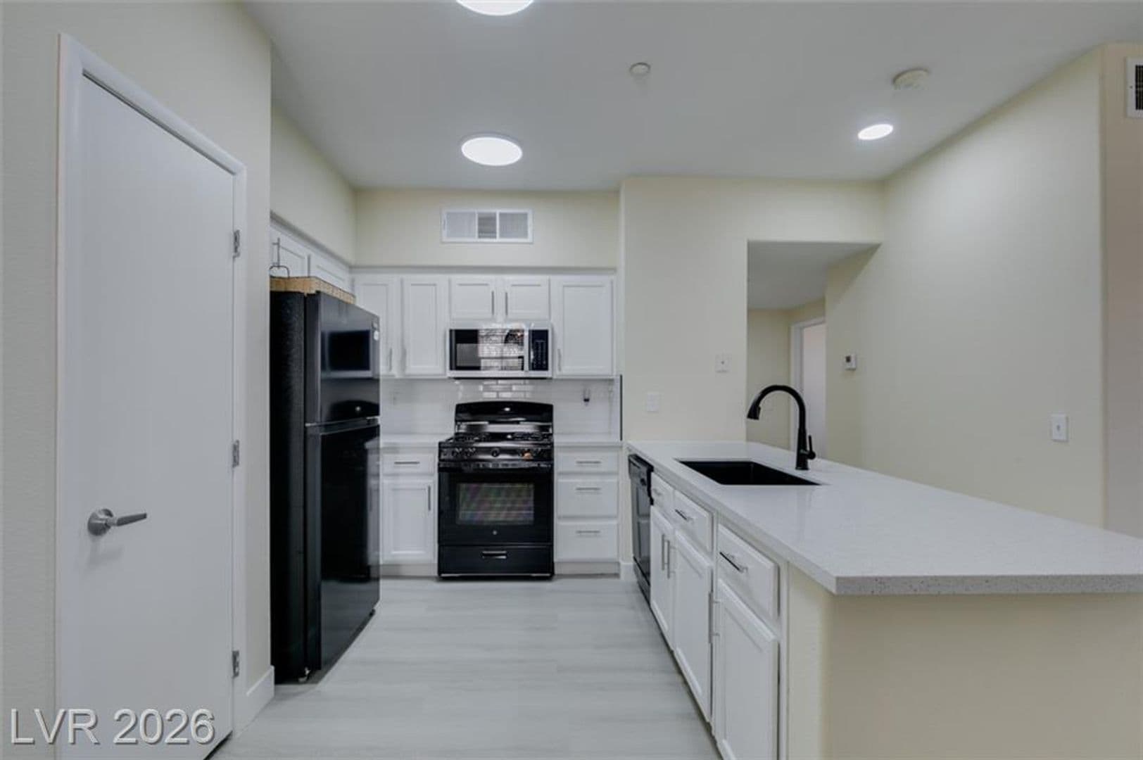 Henderson Condo: 50 Aura de Blanco St #3104