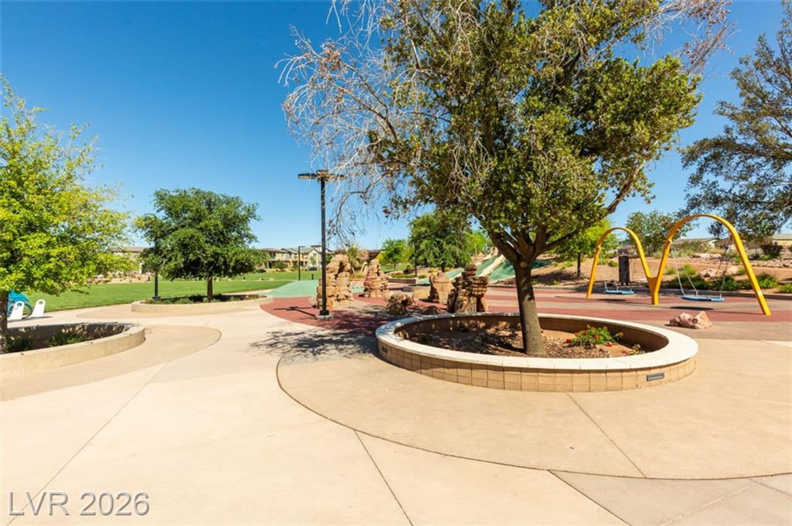 Henderson Townhome: 927 Pink Sugarbird St