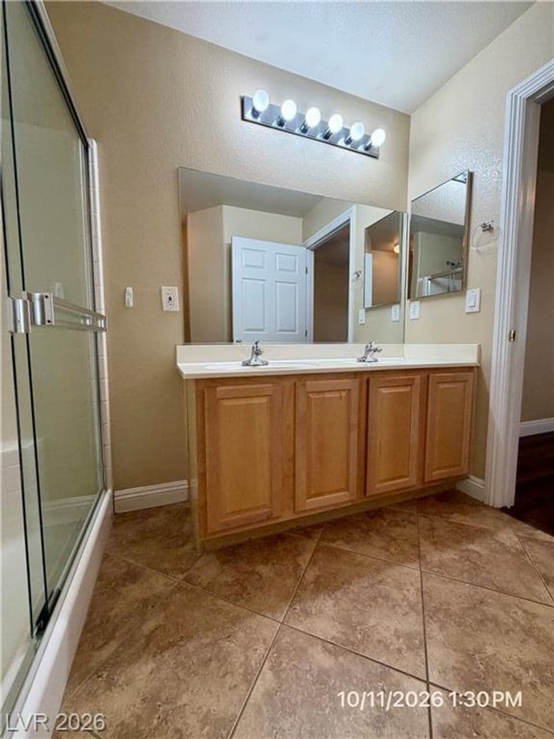 Las Vegas Townhome: 5408 Golden Barrel Ave