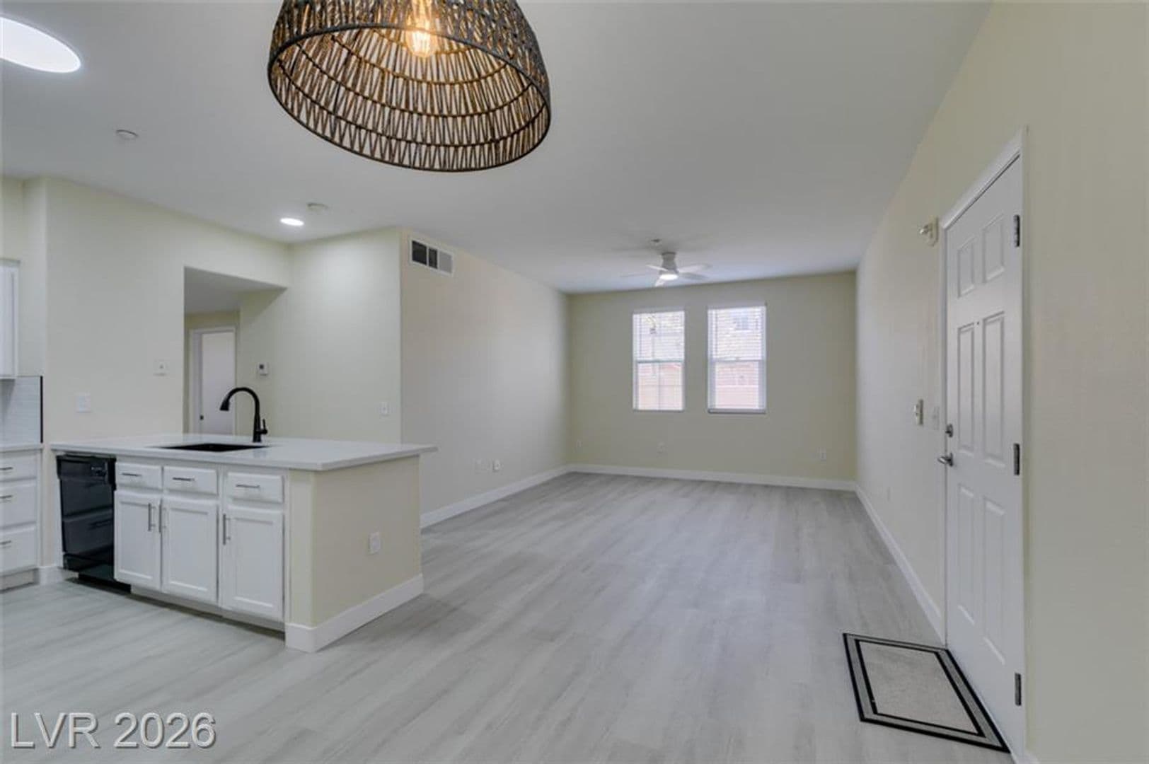 Henderson Condo: 50 Aura de Blanco St #3104