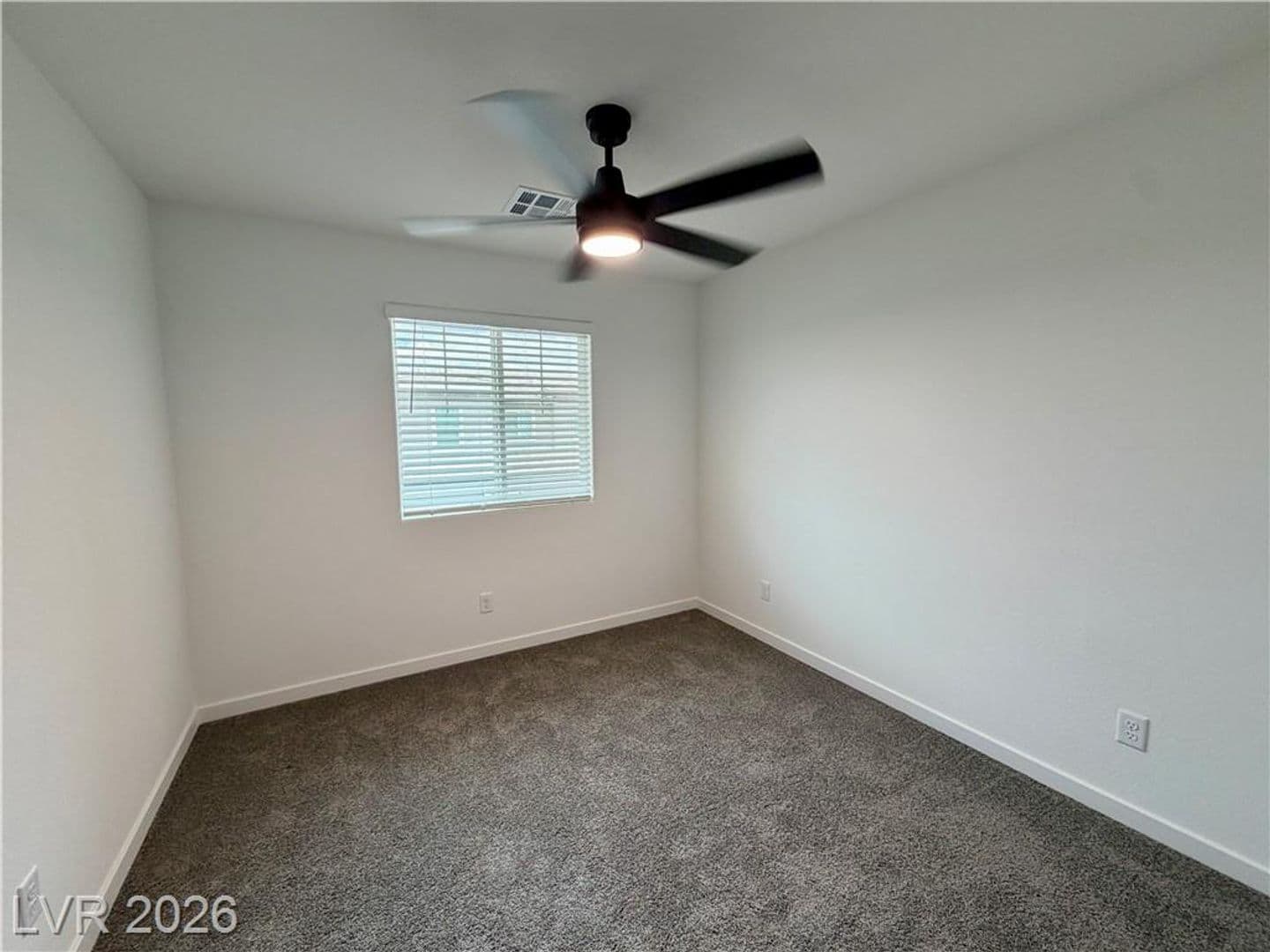 Henderson Townhome: 927 Pink Sugarbird St