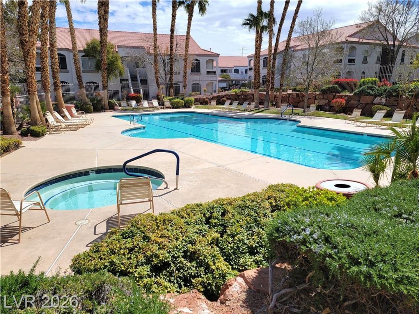Henderson Condo: 700 Carnegie St #4822