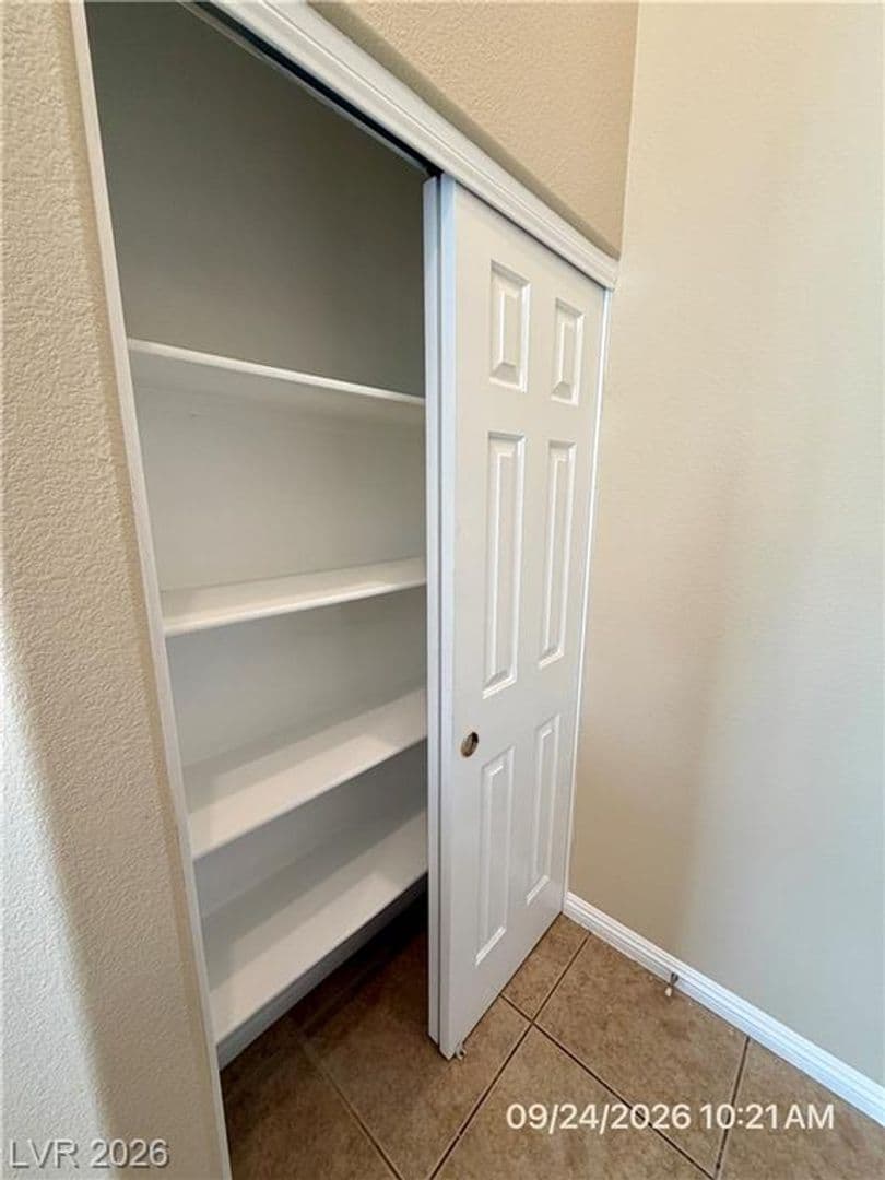 Henderson Townhome: 1073 Pleasure Ln #101