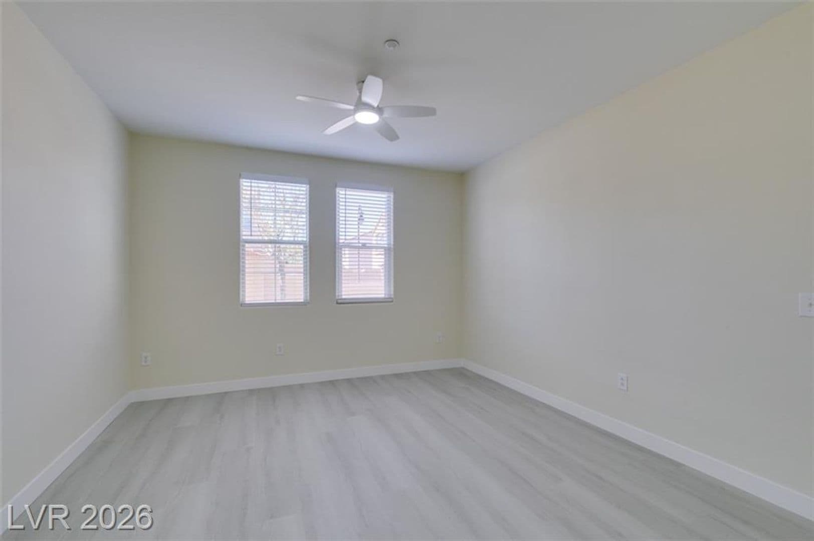 Henderson Condo: 50 Aura de Blanco St #3104