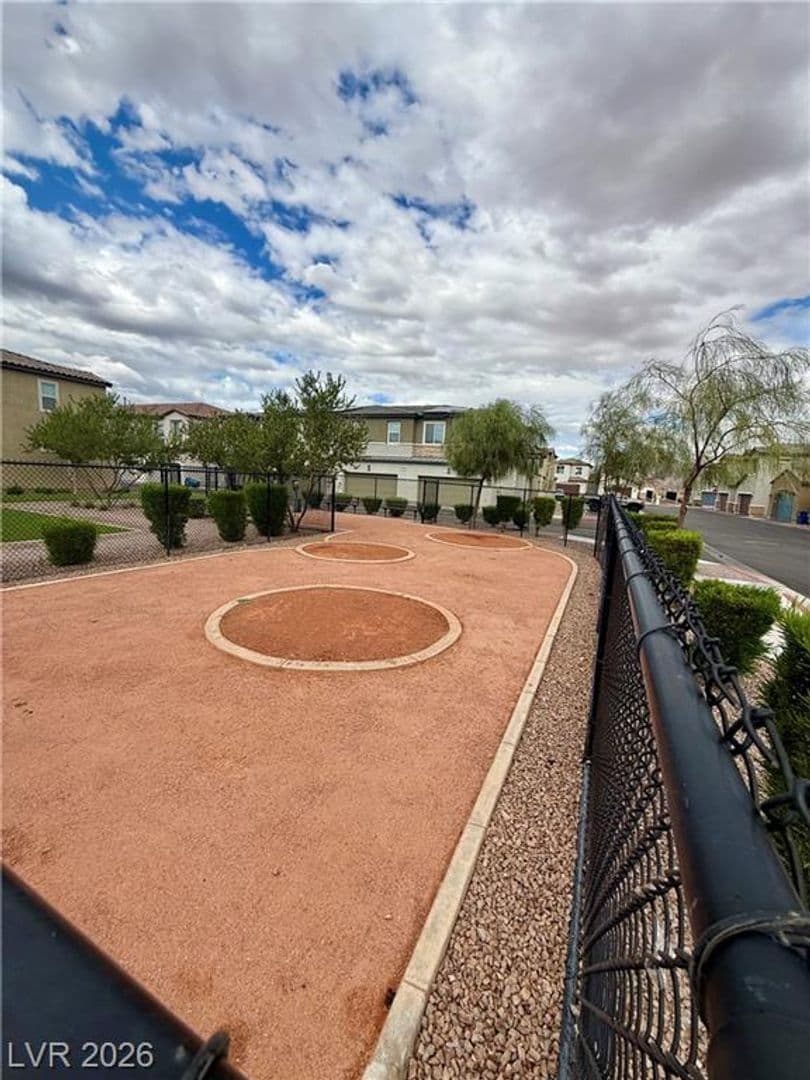 Henderson Townhome: 239 Freeport View Pl