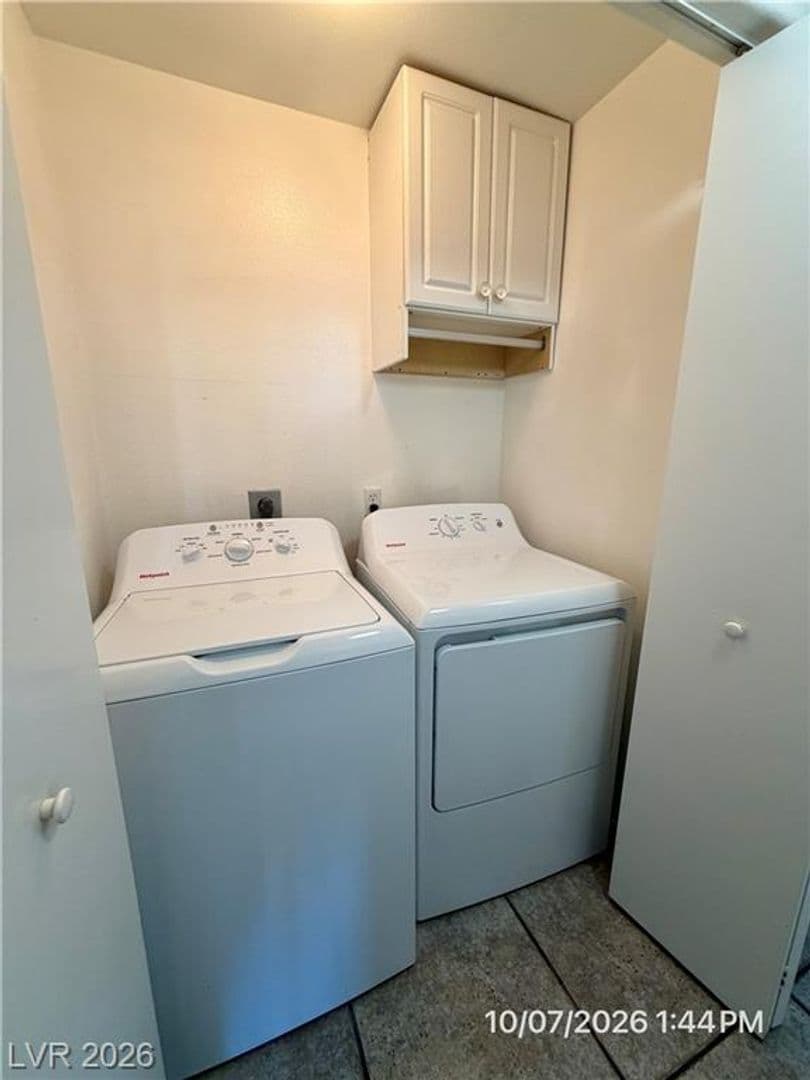 Henderson Condo: 2201 Ramsgate Dr #724