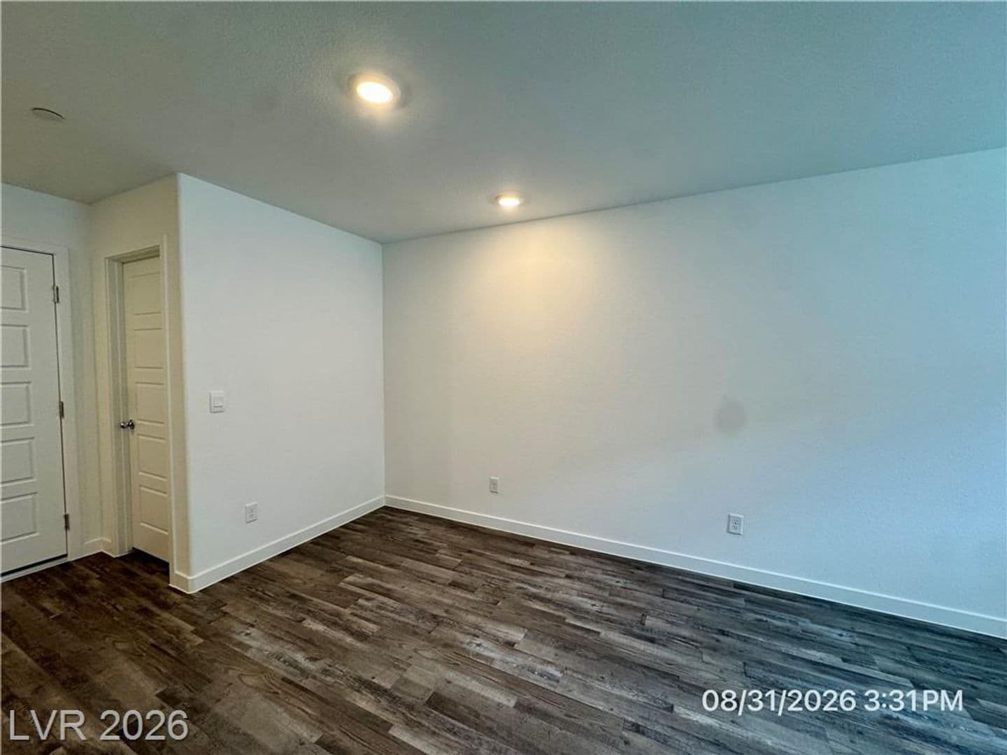 Henderson Townhome: 927 Pink Sugarbird St
