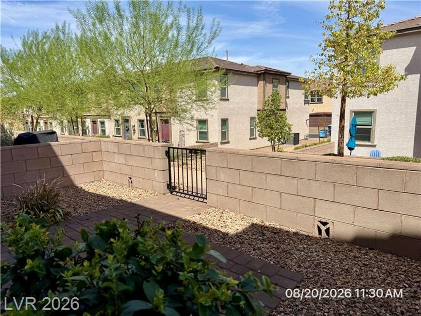 Henderson Townhome: 720 Sleeping City Ave