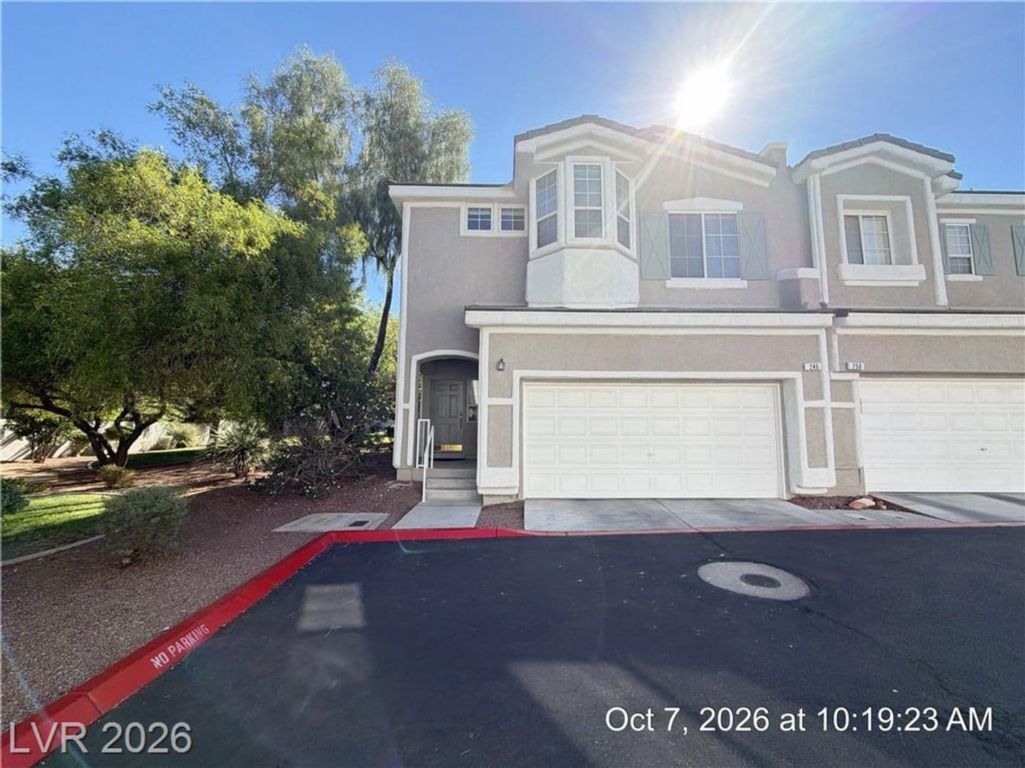 Henderson Townhome: 246 Queens Ct