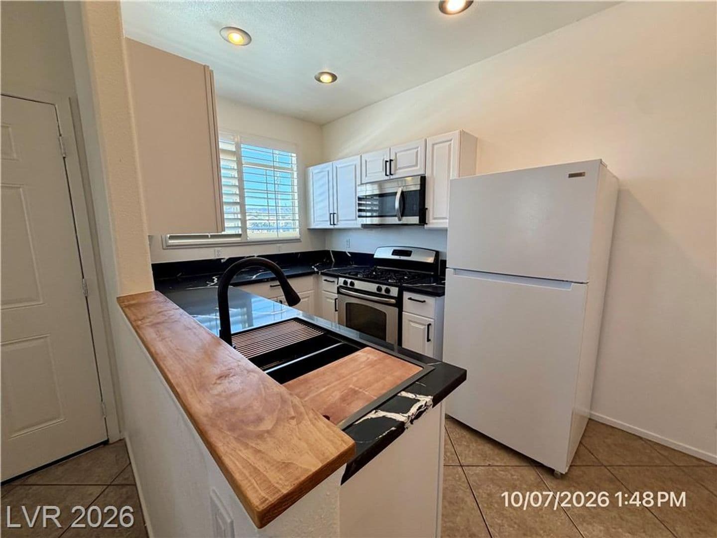 Henderson Condo: 2201 Ramsgate Dr #724