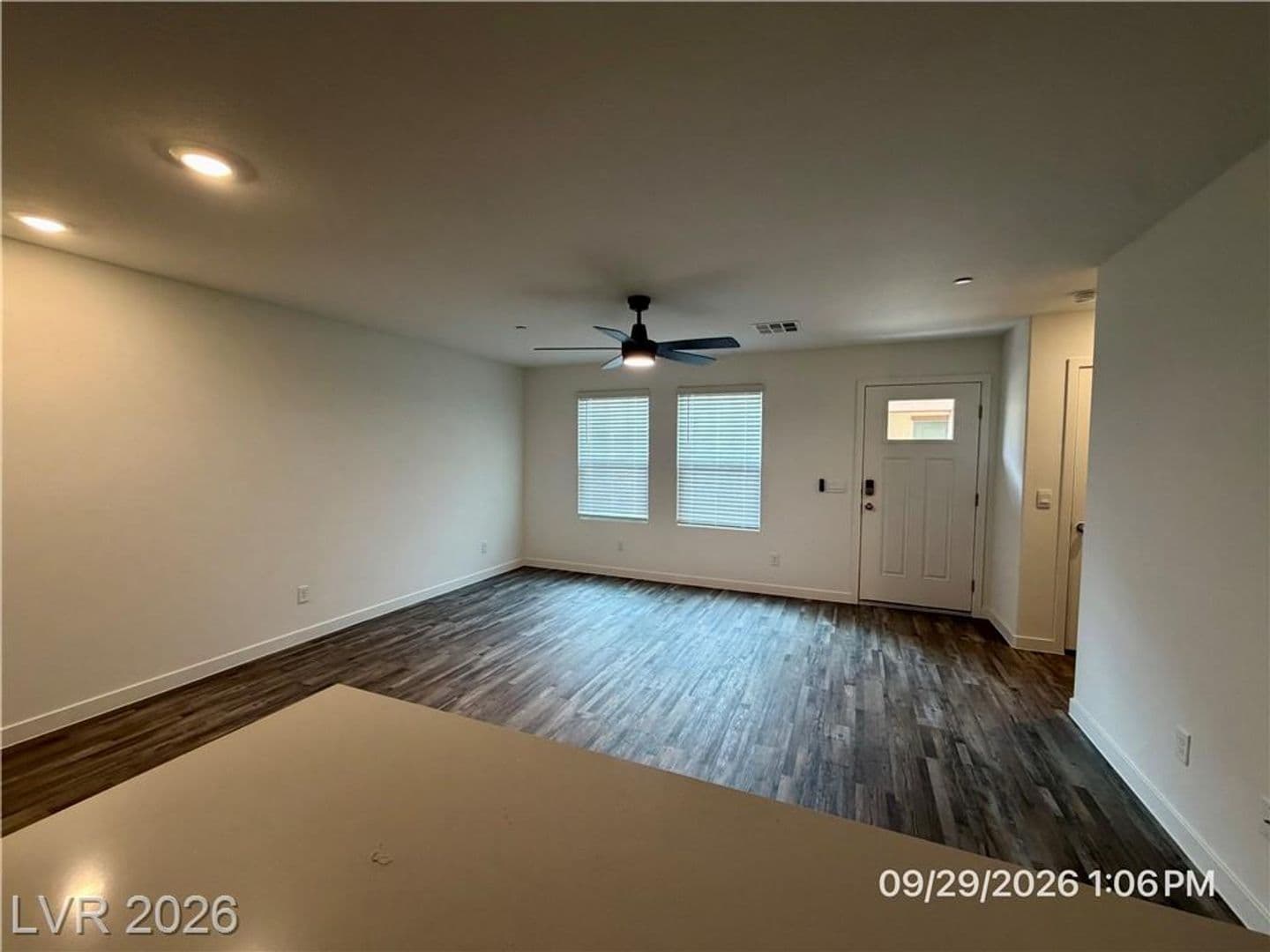 Henderson Townhome: 927 Pink Sugarbird St