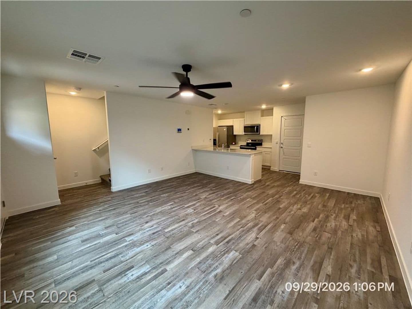 Henderson Townhome: 927 Pink Sugarbird St