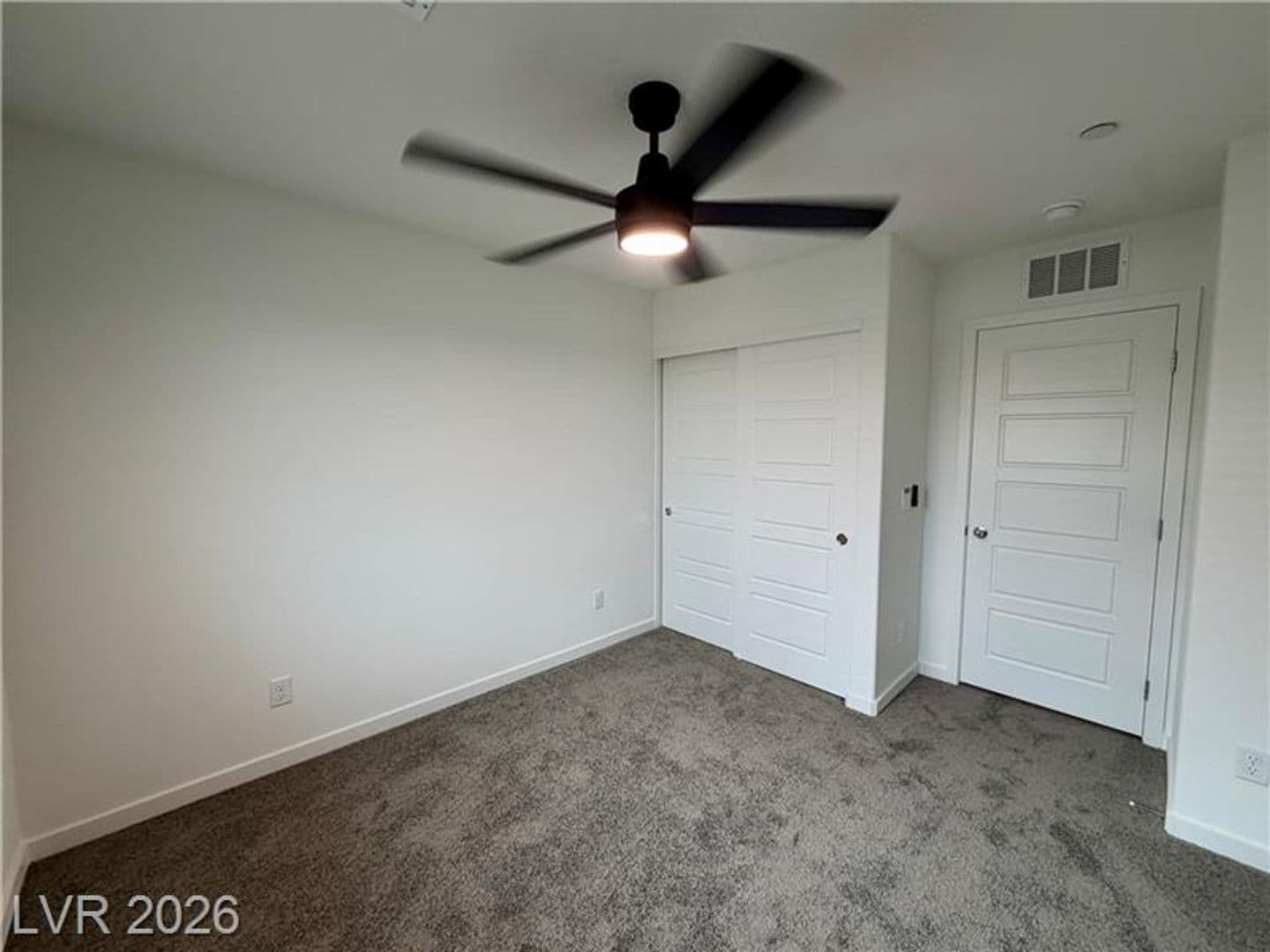 Henderson Townhome: 927 Pink Sugarbird St