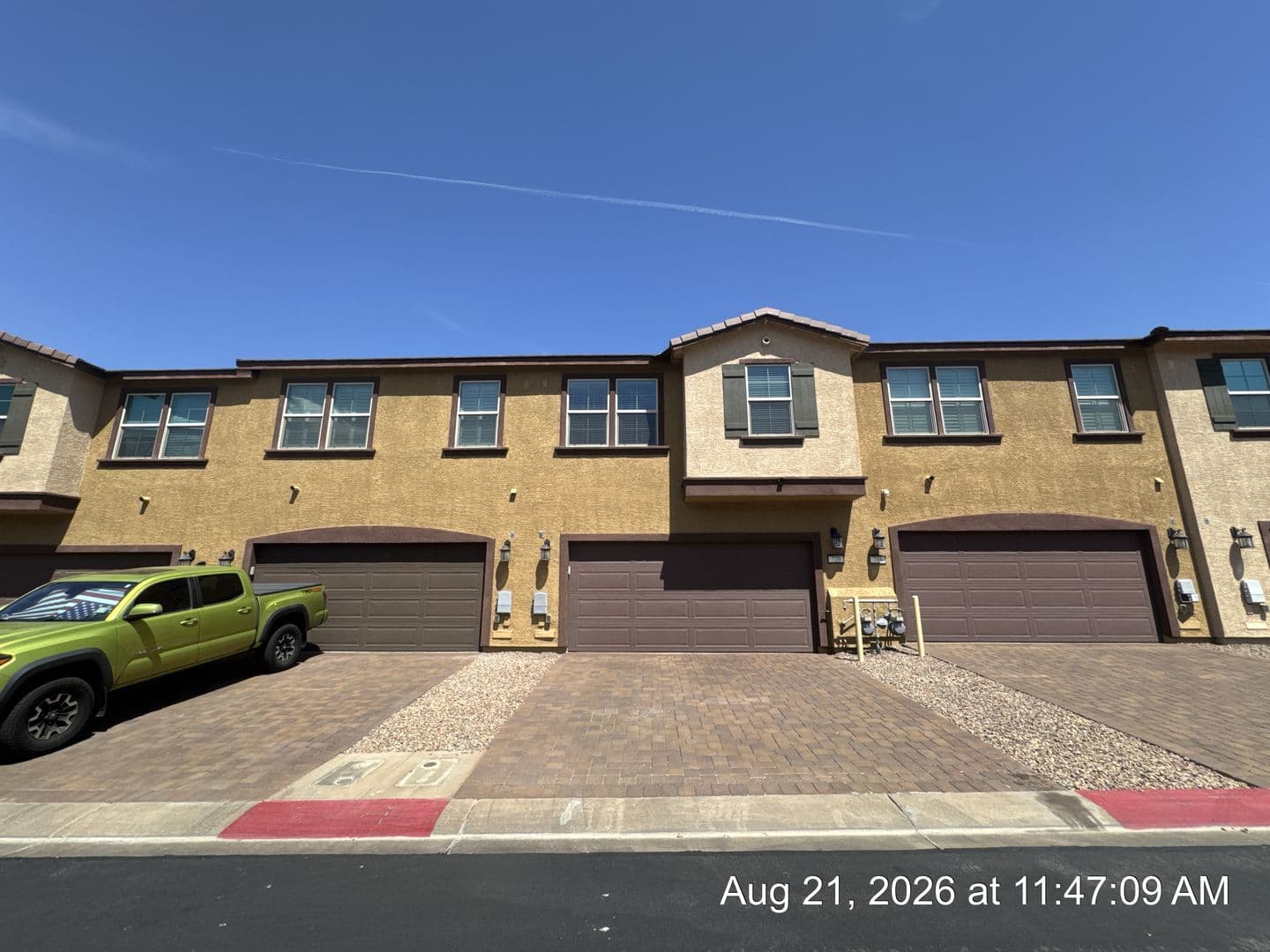 Henderson Townhome: 720 Sleeping City Ave