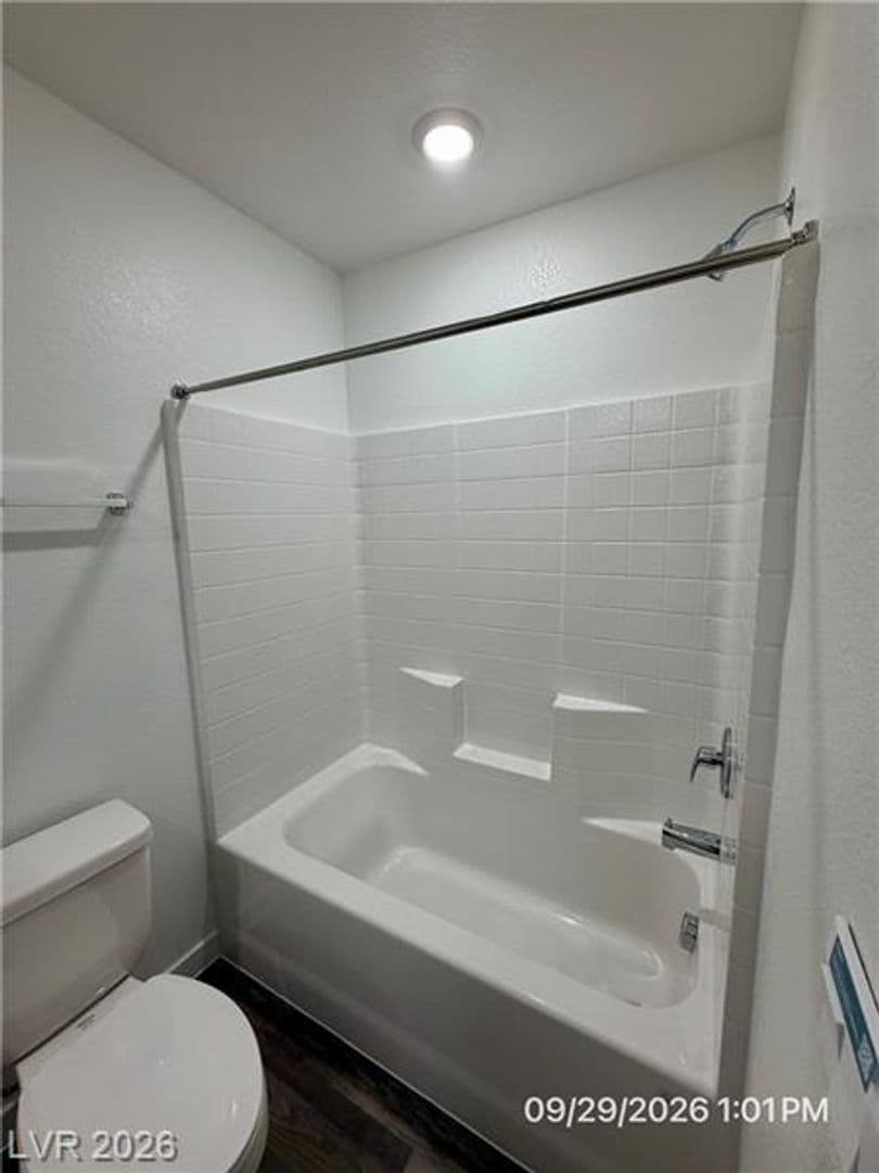 Henderson Townhome: 927 Pink Sugarbird St