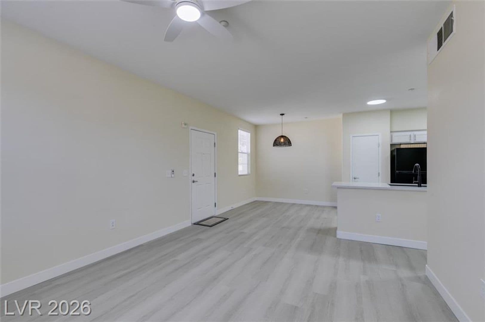 Henderson Condo: 50 Aura de Blanco St #3104