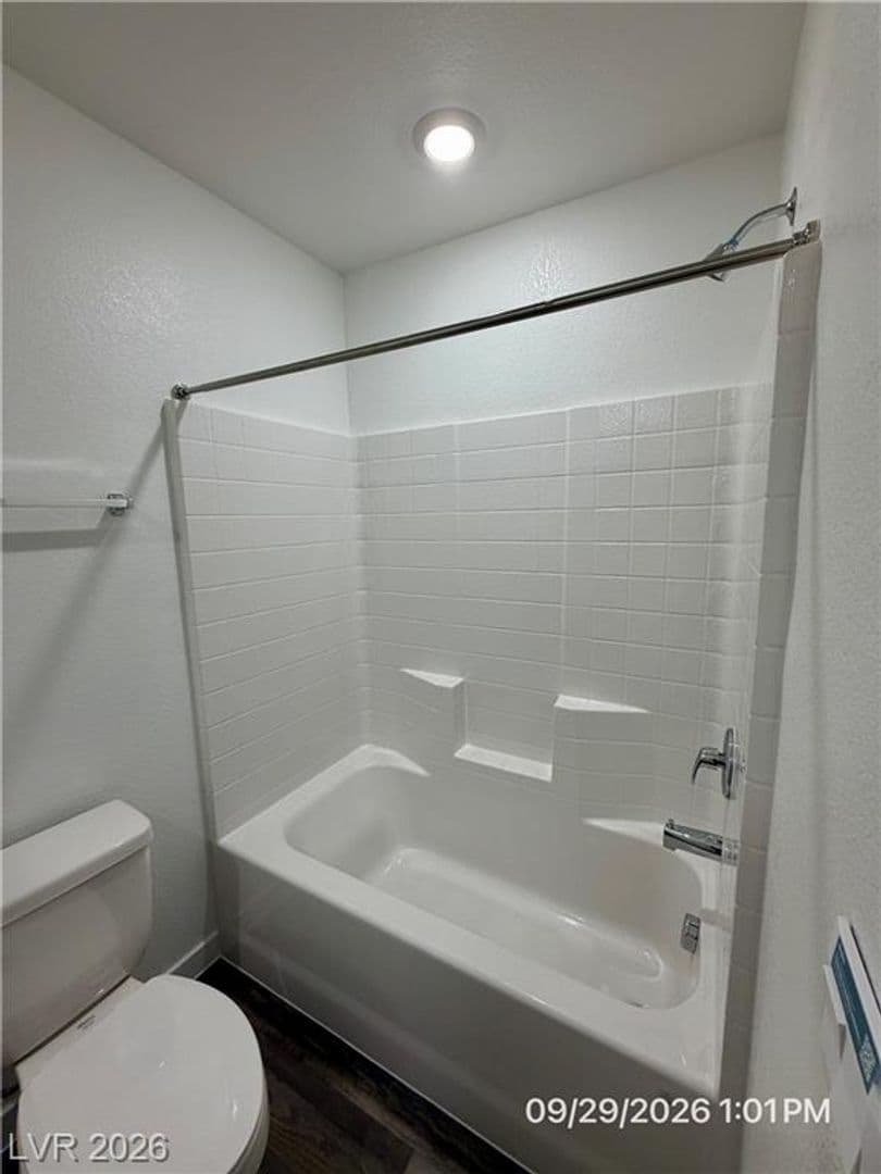 Henderson Townhome: 927 Pink Sugarbird St