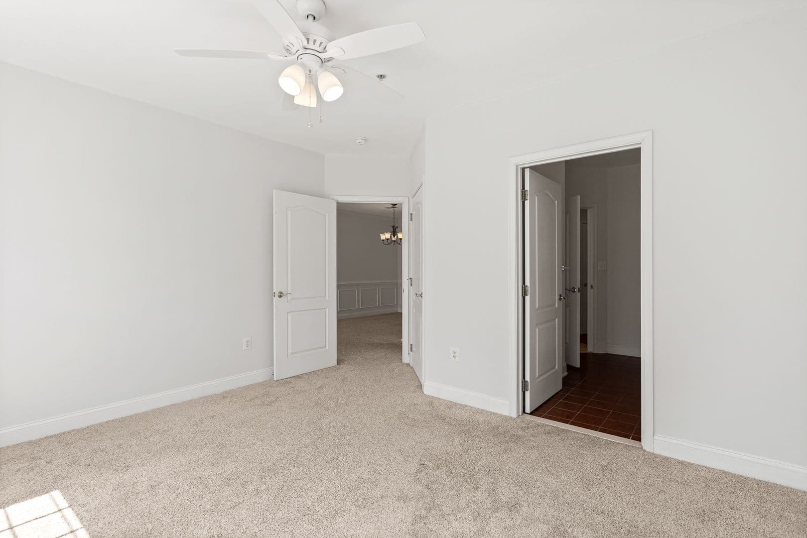 Rockville House: 1002 Elmcroft Blvd