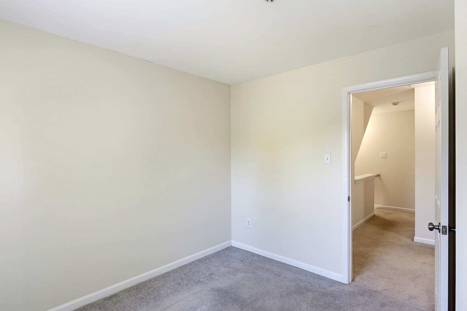 Frederick House: 5210 Duke Court
