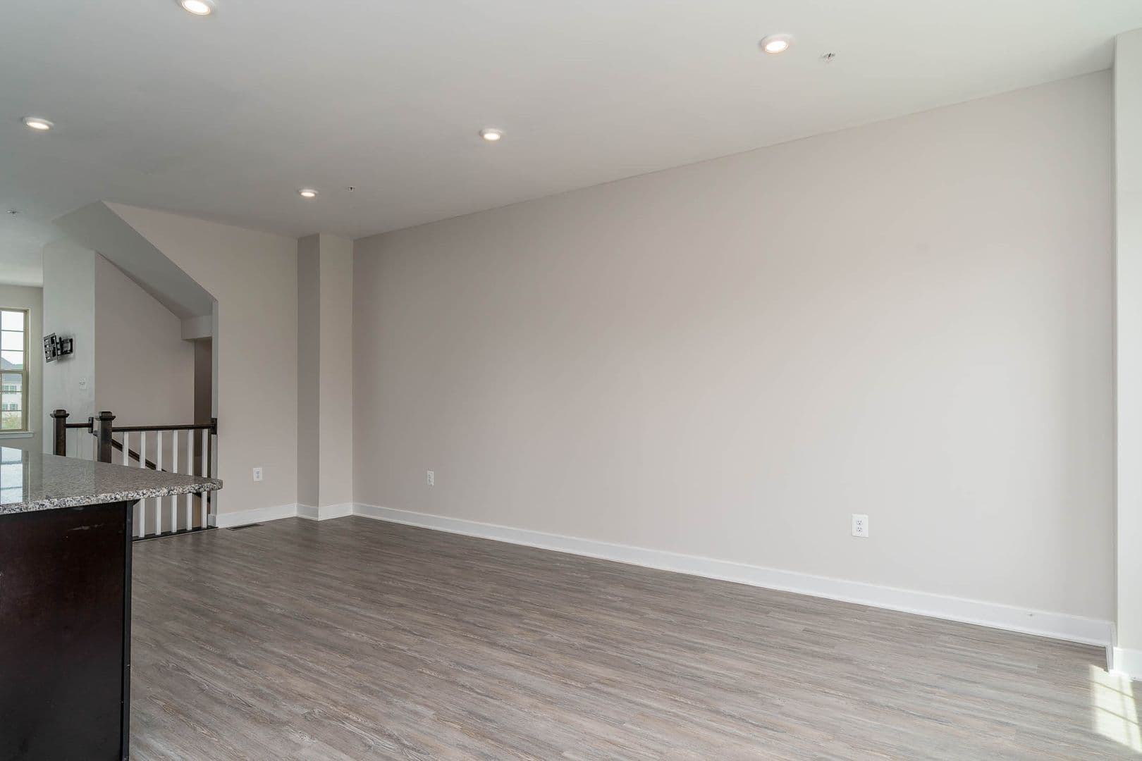 Ijamsville Townhome: 6021 Etterbeek Street